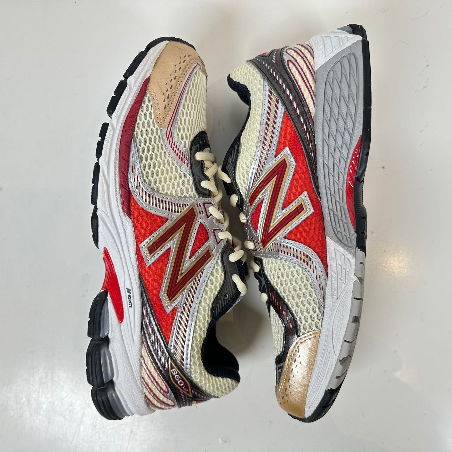 ML860AD2 New Balance 860v2 Aime Leon Dore Red [USED] - 9 M (Used)