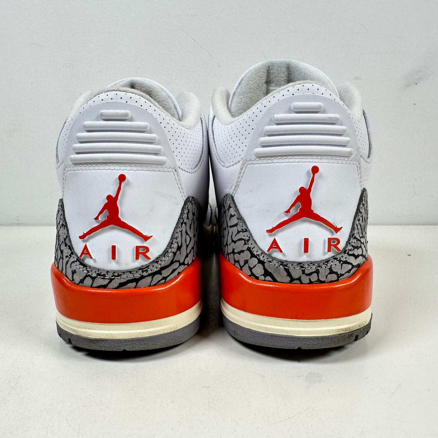 CK9246 121 Jordan 3 Retro Georgia Peach (Women's) [USED] - 11.5  W (Used)