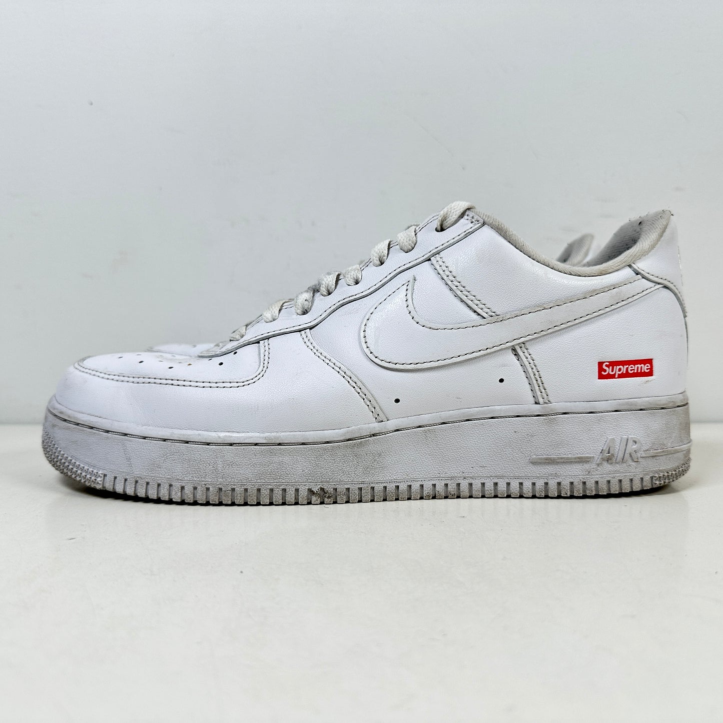 CU9225 100 AF1 Bajo Supremo Blanco