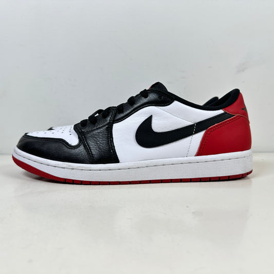 CZ0790 106  Jordan 1 Retro Low OG Black Toe (2023) [USED] - 10.5 M (Used)