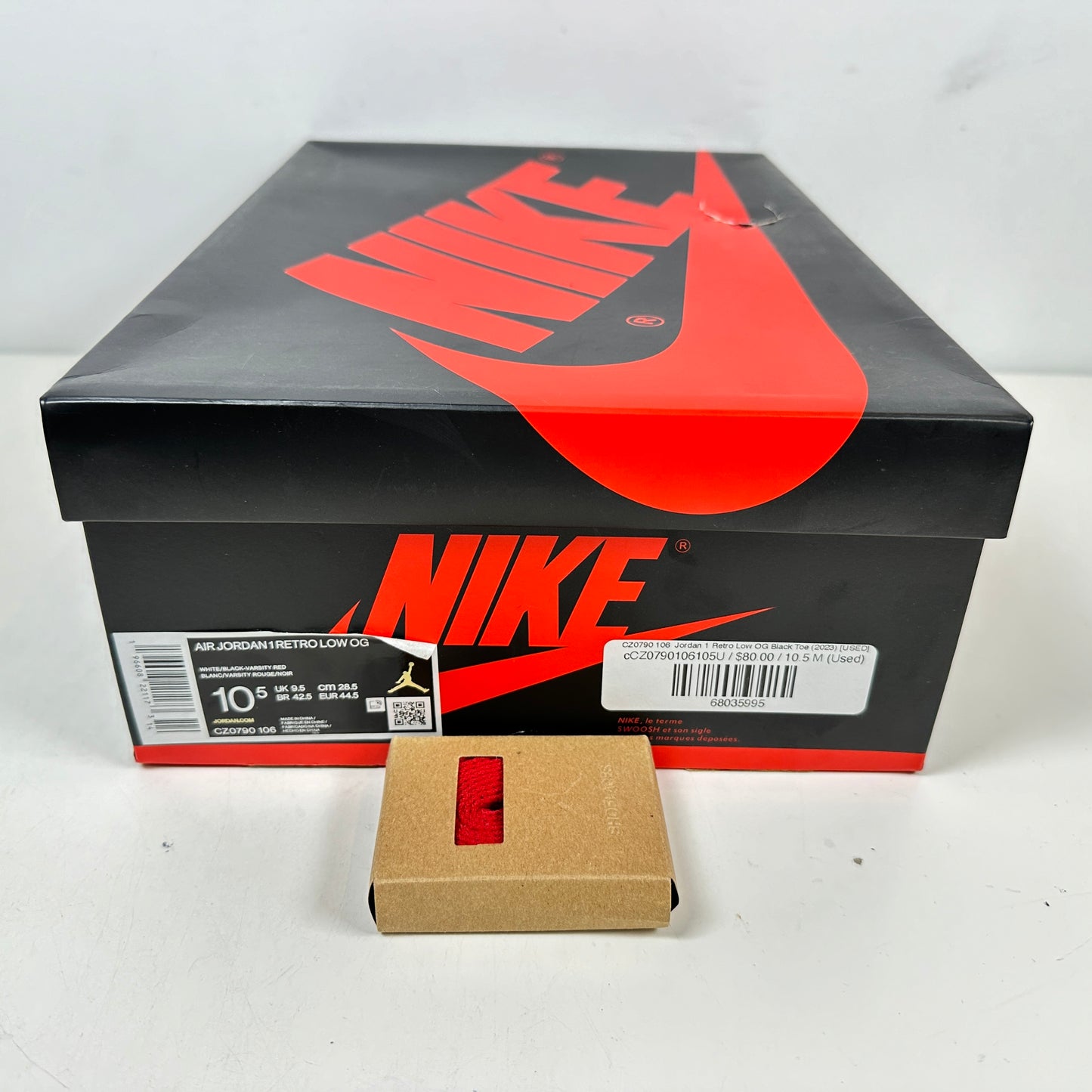 CZ0790 106 Jordan 1 Retro Low OG Punta negra (2023)