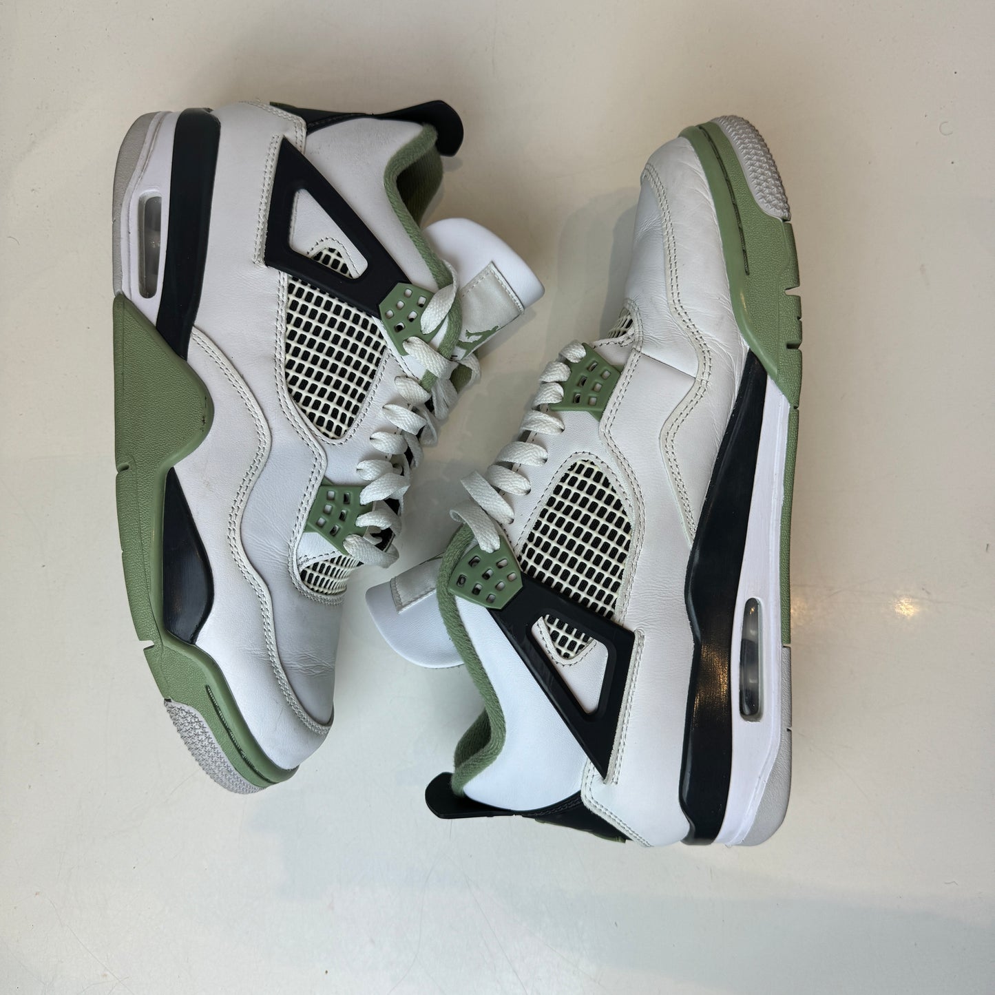 AQ9129 103 Jordan 4 Retro Espuma de mar (W)