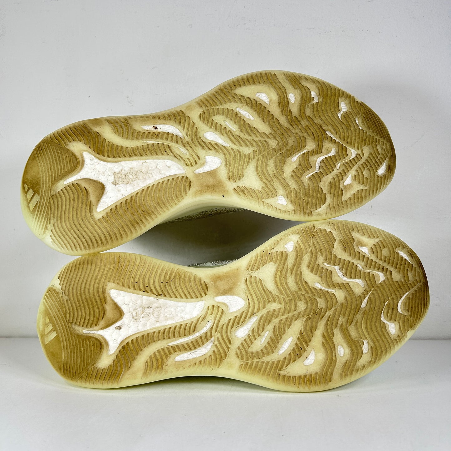 GZ8668 adidas Yeezy Boost 380 Calcite Glow [USED] - 11 M (Used)