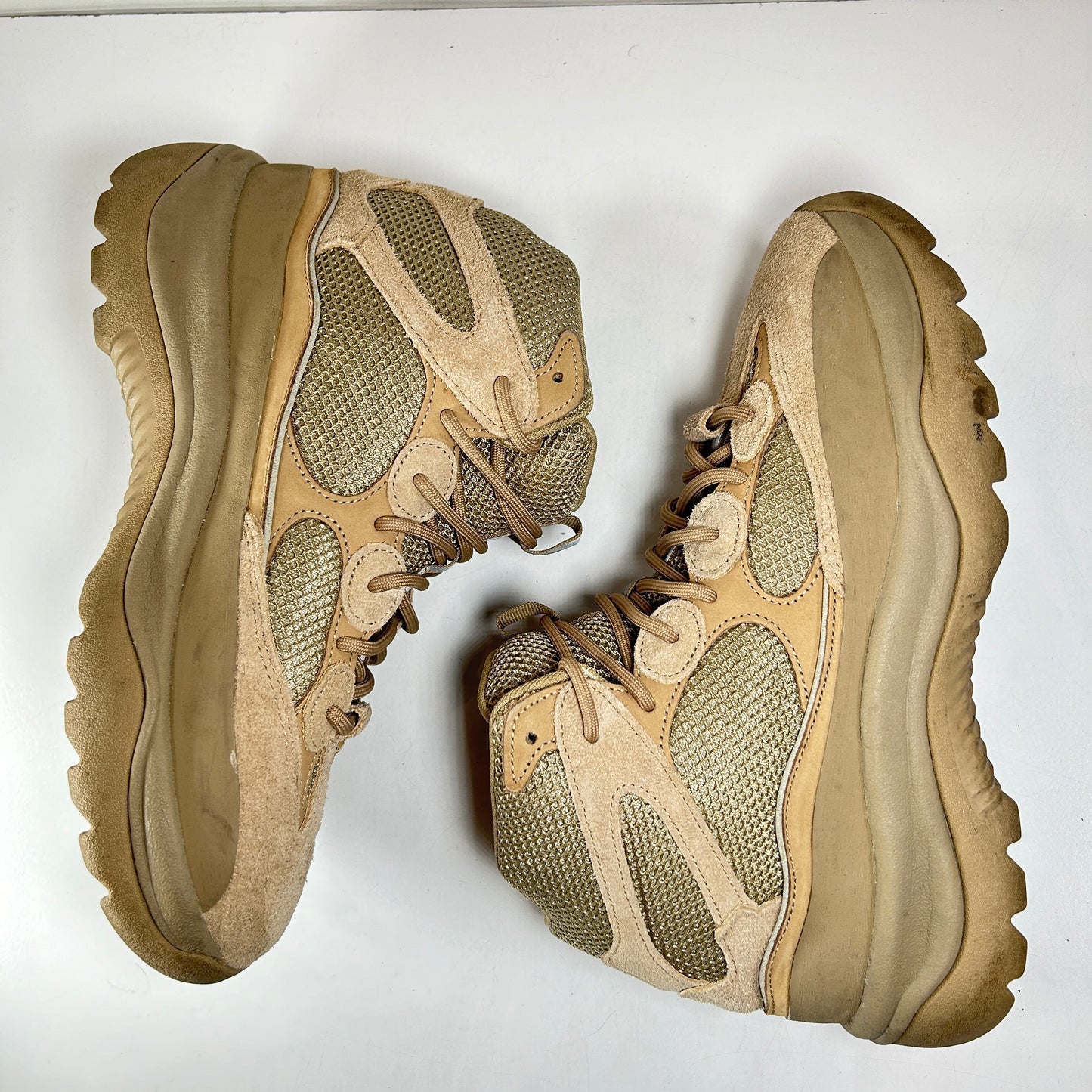 EG6462 adidas Yeezy Desert Boot Rock [USED] - 11 (Used)