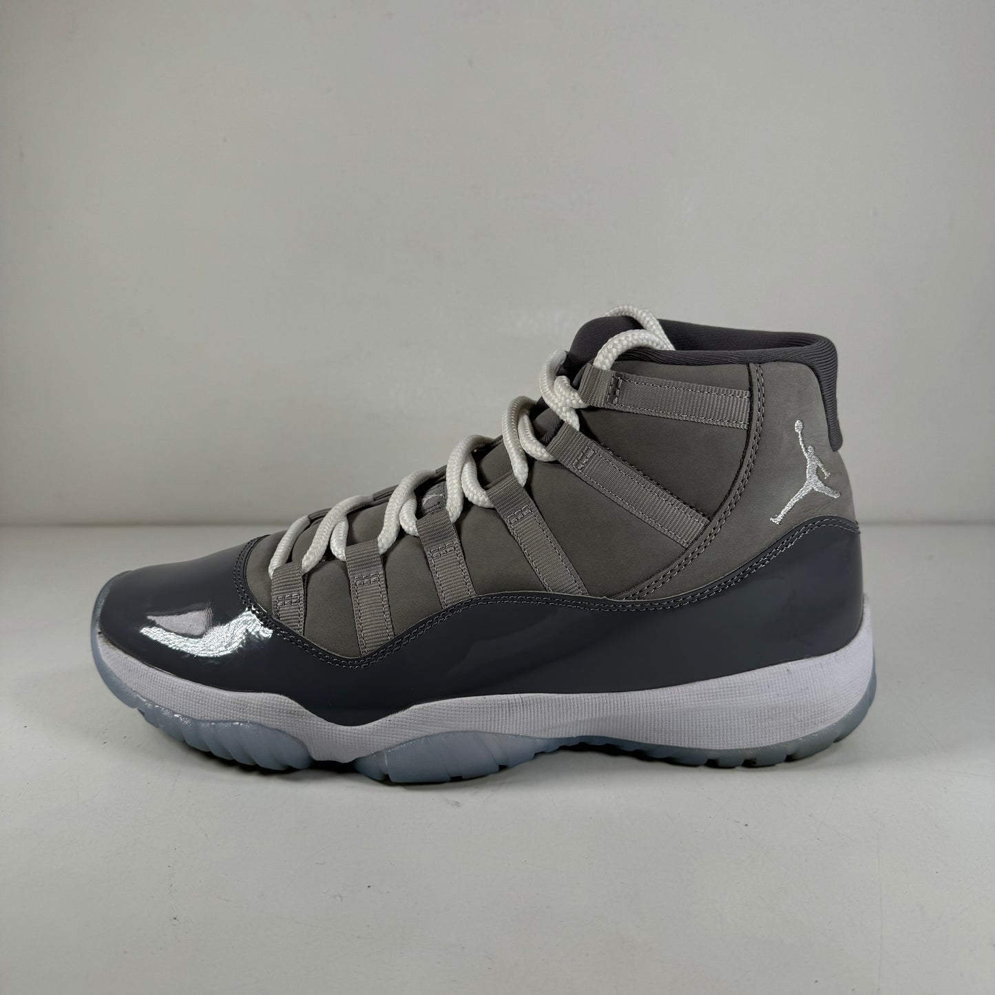 CT8012 005 Jordan 11 Retro Cool Grey (2021) [USED] - 9.5 M (Used)