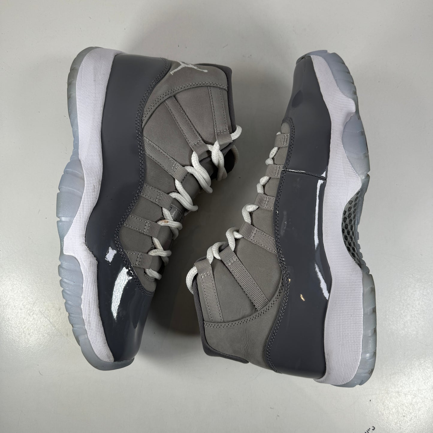 CT8012 005 Jordan 11 Retro Cool Grey (2021) [USED] - 9.5 M (Used)