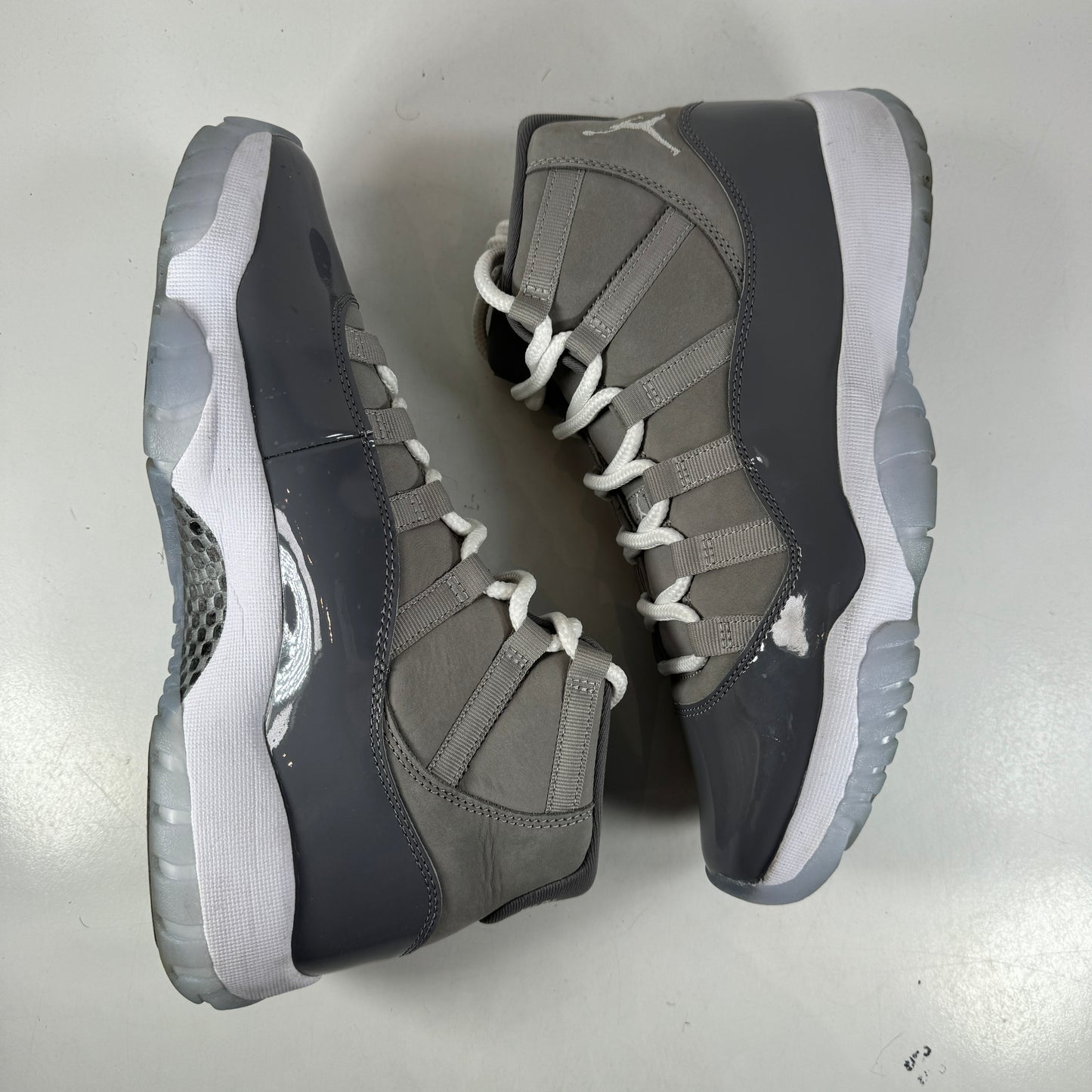 CT8012 005 Jordan 11 Retro Cool Grey (2021) [USED] - 9.5 M (Used)