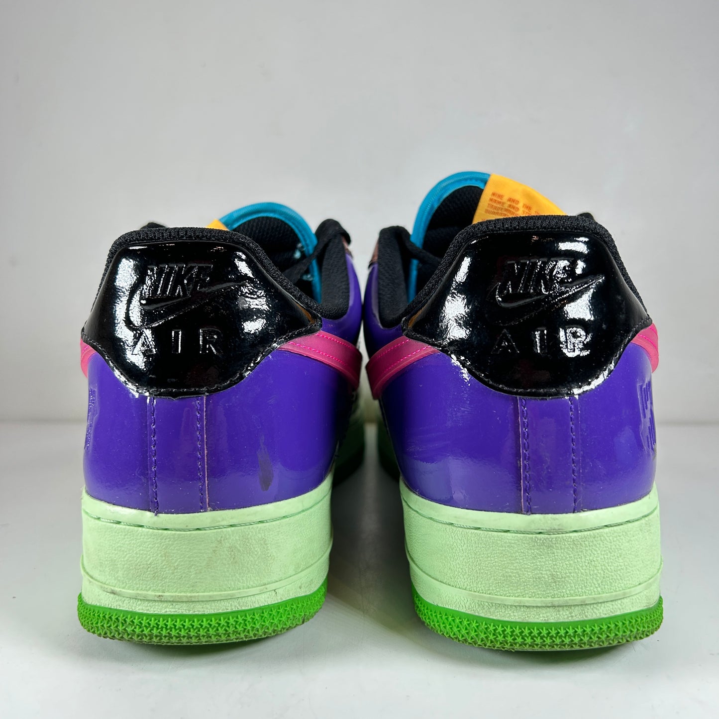 DV5255 200 Nike Air Force 1 Low SP Undefeated Multi Pink [USED] - 13 M (Used)