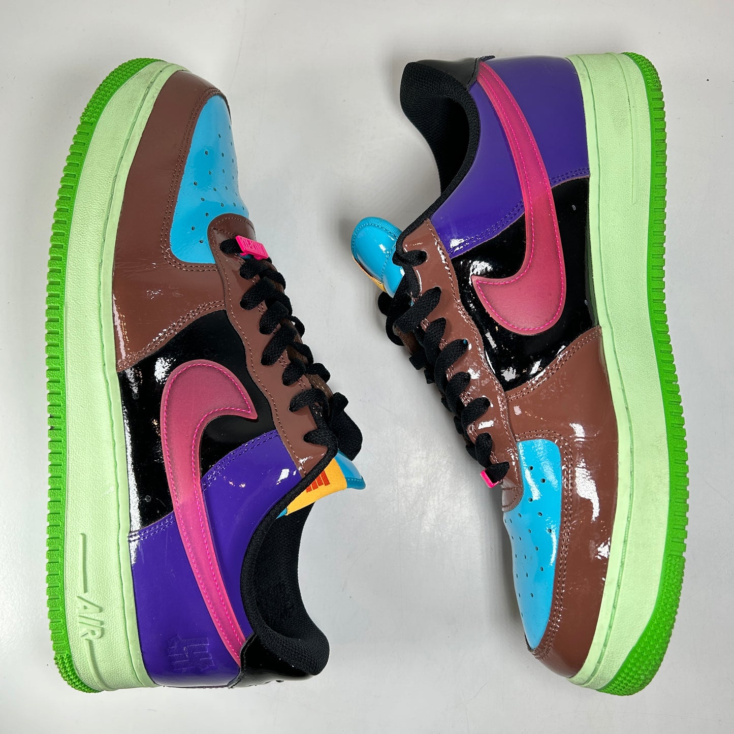 DV5255 200 Nike Air Force 1 Low SP Undefeated Multi Rosa