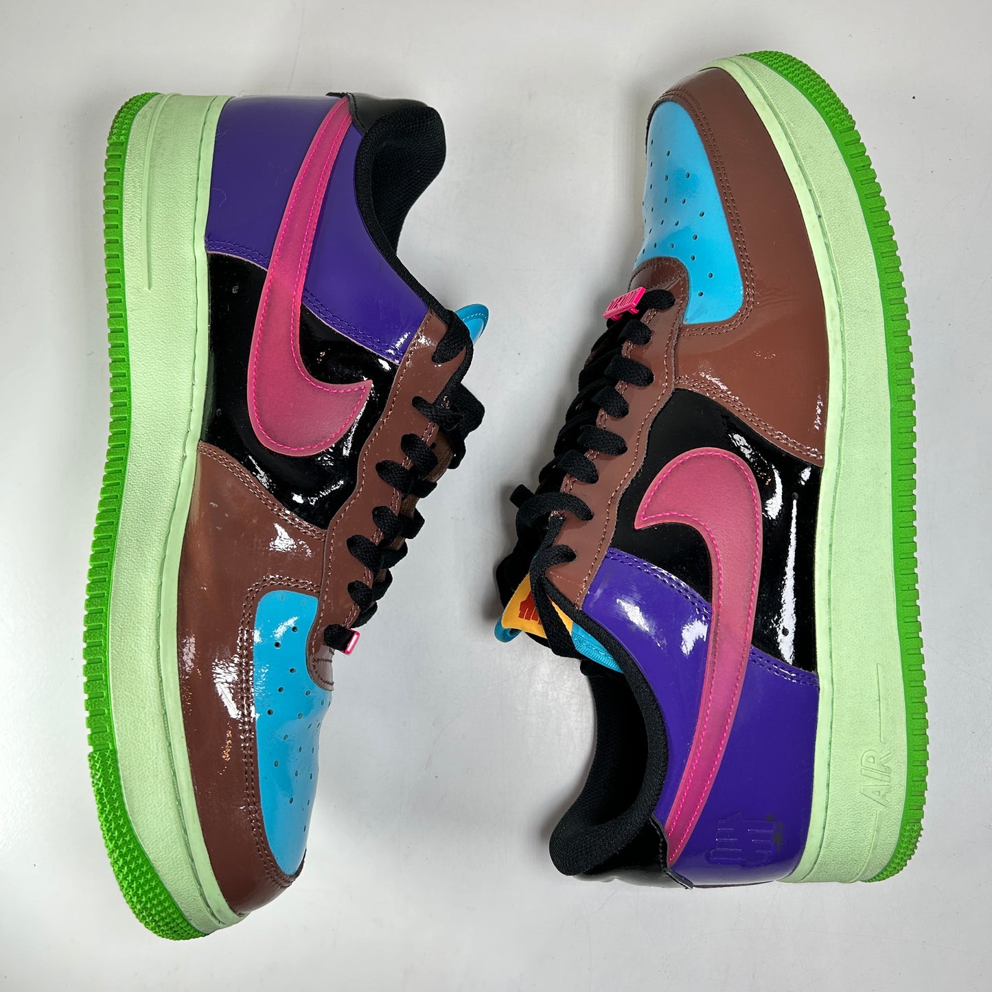 DV5255 200 Nike Air Force 1 Low SP Undefeated Multi Rosa