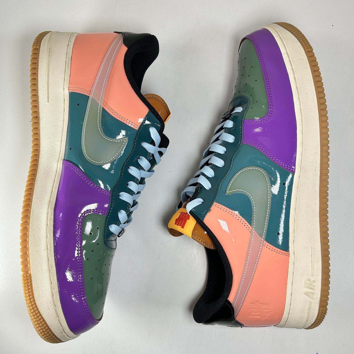 DV5255 500 Nike Air Force 1 Low SP Undefeated Multi-Patent Wild Berry [USED] - 14 M (Used)