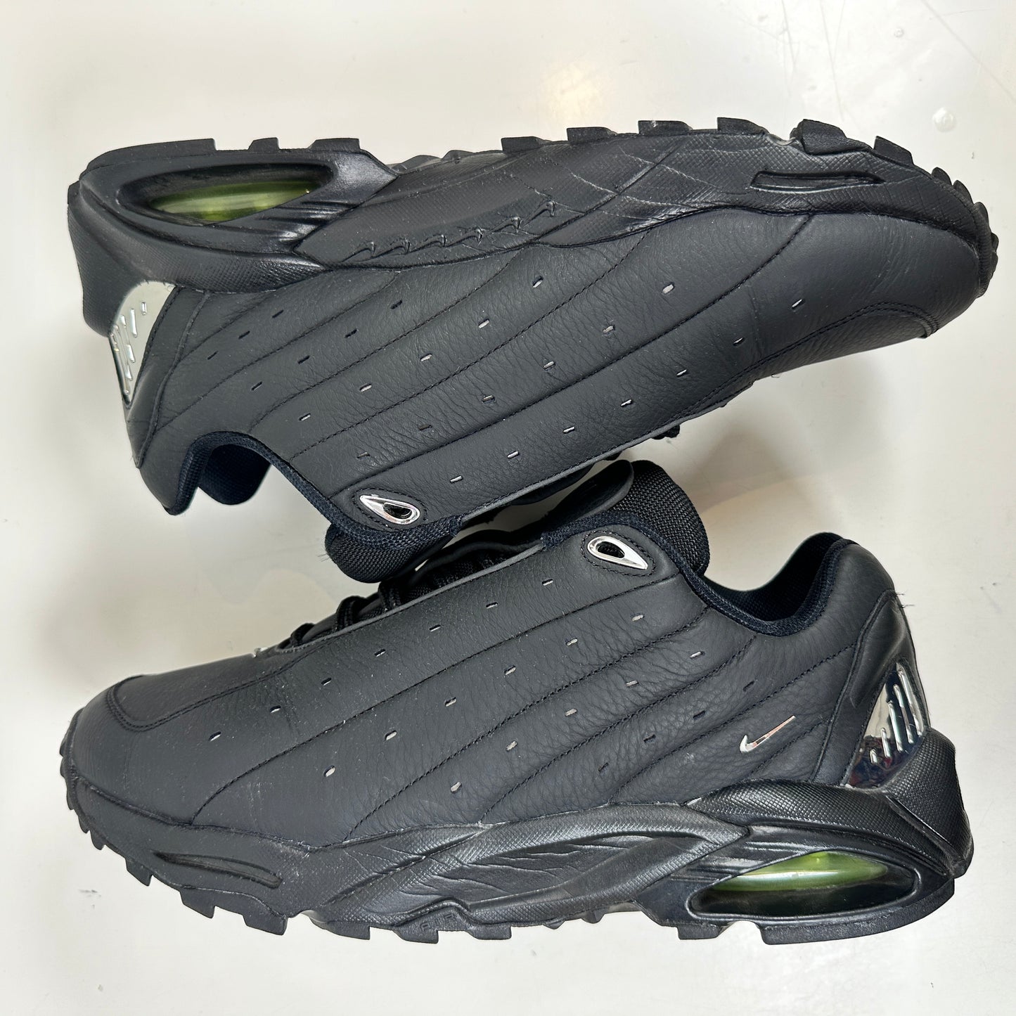 DH4692 001  Nike Hot Step Air Terra Drake NOCTA Triple Black [USED] - 13 M (Used)