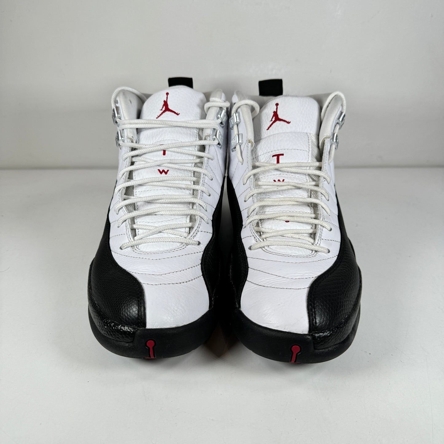 CT8013 162 Air Jordan 12 Red Taxi [USED] - 9.5 M (Used)