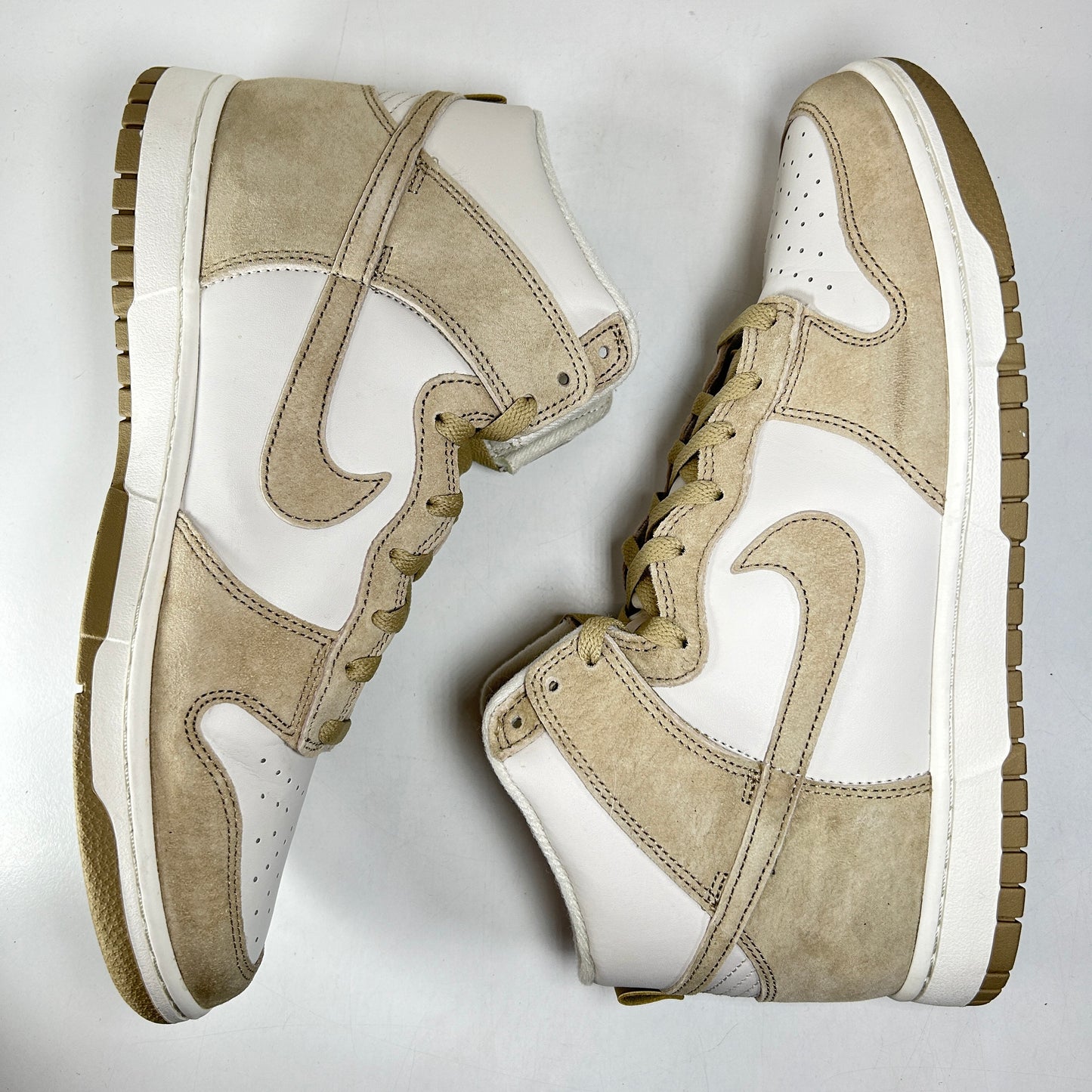 DQ7679 001 Nike Dunk High Tan Suede White [USED] - 11 M (Used)