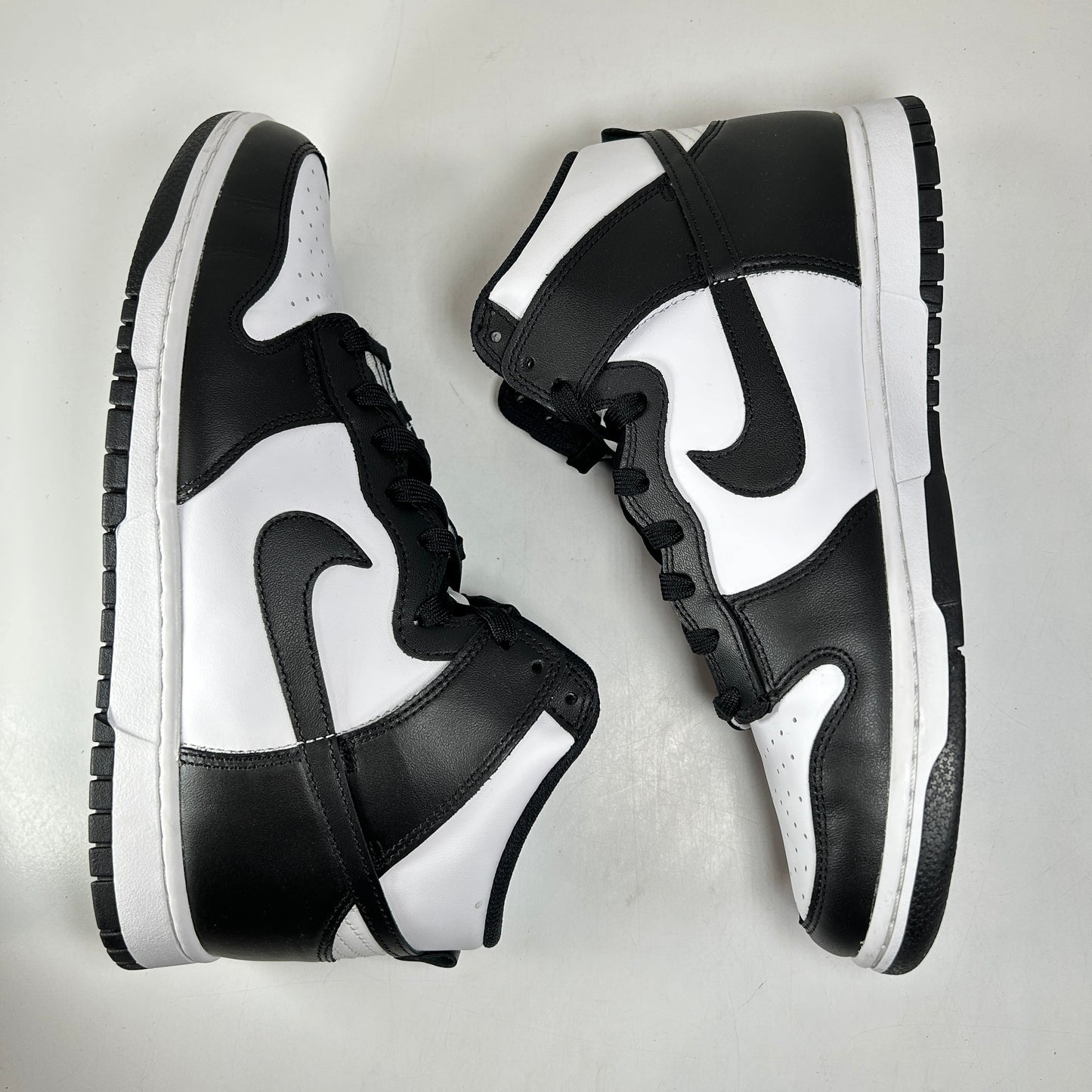 DD1399 105 Nike Dunk High Panda Black White (2021) [USED] - 10.5 M (Used)