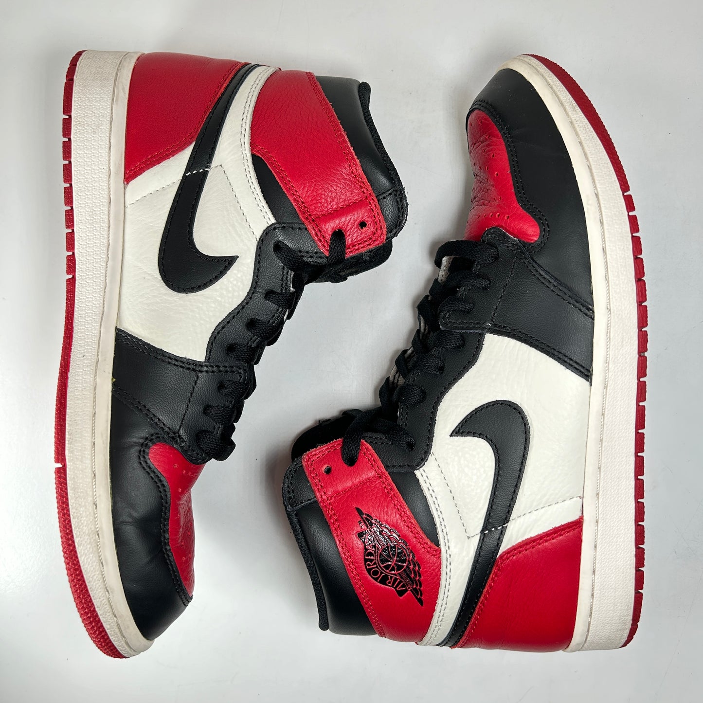 555088 610 Jordan 1 Punta cruzada