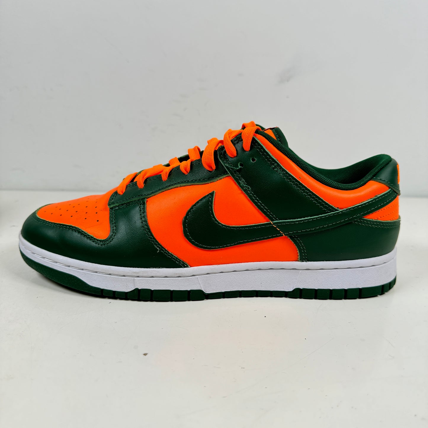 DD1391 300 Nike Dunk Low Retro Miami Hurricanes [USED] - 10 M (Used) (No Box)