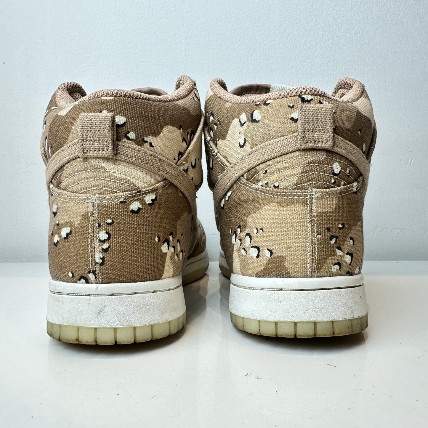 DX2314 200 Nike Dunk High [USED] - 11W (Used)