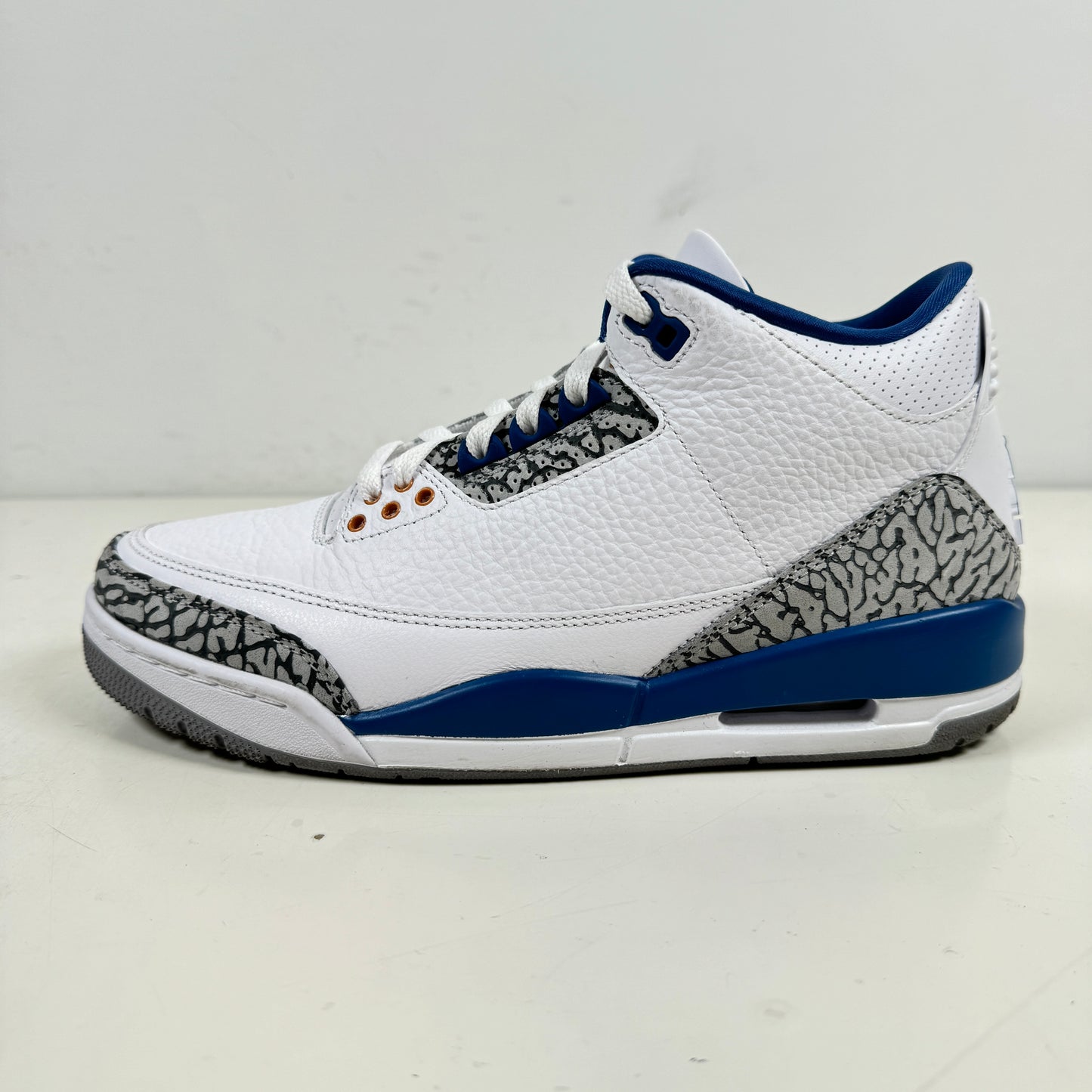 CT8532 148 Jordan 3 Retro Wizards [USED] - 8 M (Used) (No Box)