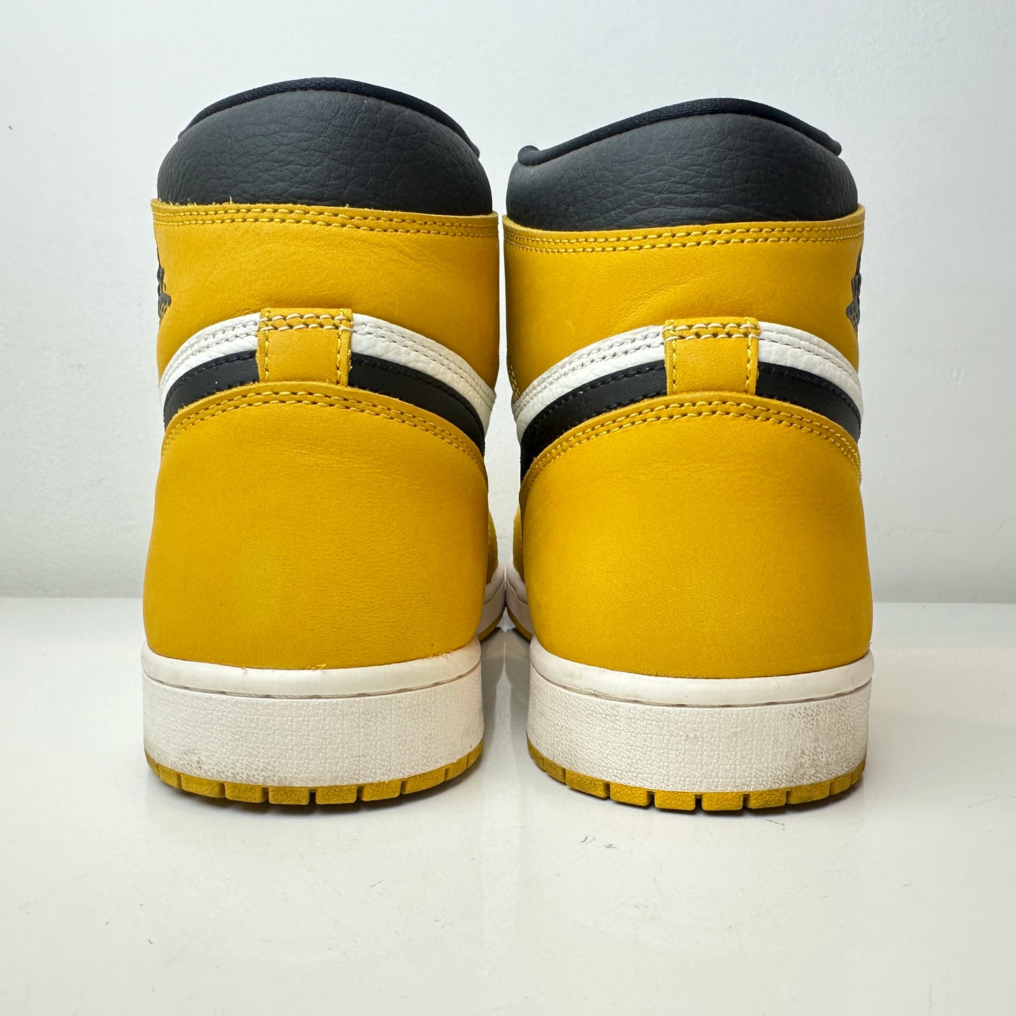 DZ5485 701 Jordan 1 Retro High OG Yellow Ochre [USED] - 10.5 M (Used)