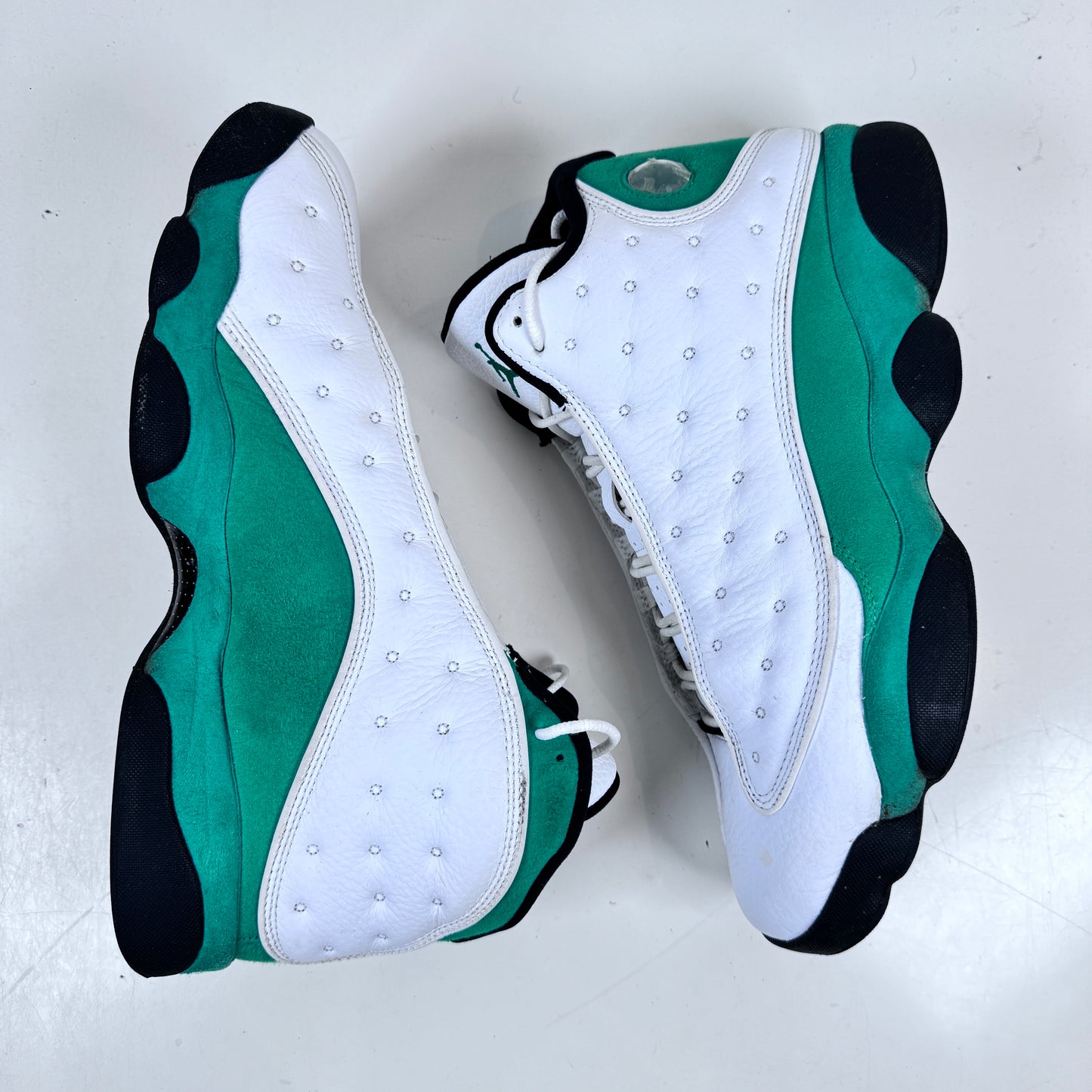 DB6537 113 Jordan 13 Retro White Lucky Green [USED] - 12 M (Used)