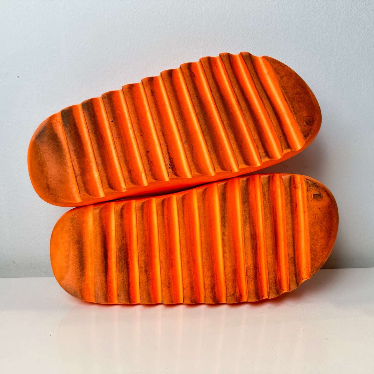 GZ0953 Adidas Yeezy Slide Enflame Orange [USED] - 11 M (Used)