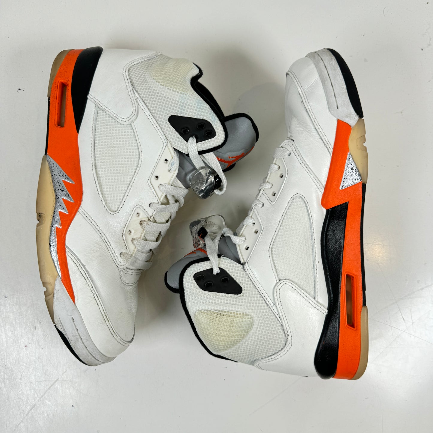 DC1060 100 Jordan 5 Retro Shattered Backboard [USED] - 9 M (Used)