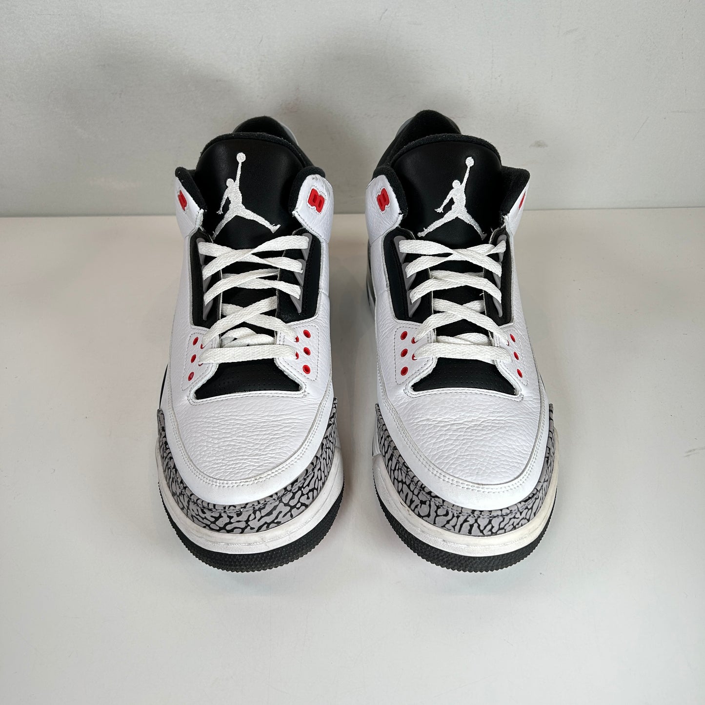 136064 123 Jordan 3 Retro Infrared 23 [USED] - 14 M (Used)