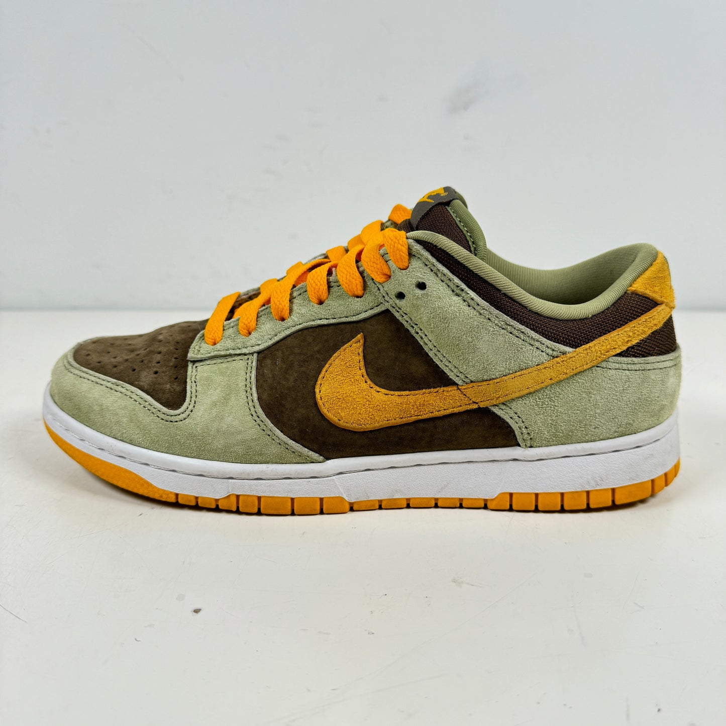 DH5360 300 Nike Dunk Low Oliva polvoriento (2021/2023)