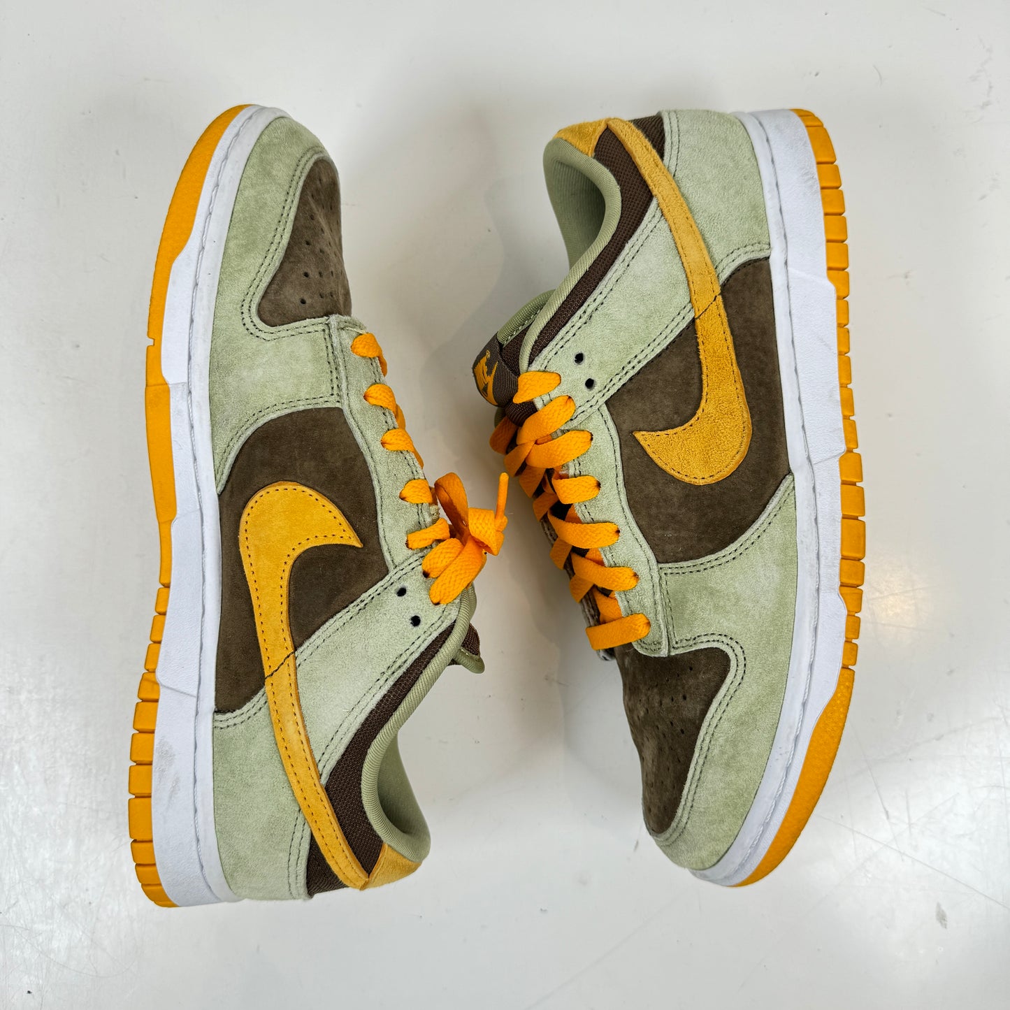 DH5360 300 Nike Dunk Low Oliva polvoriento (2021/2023)