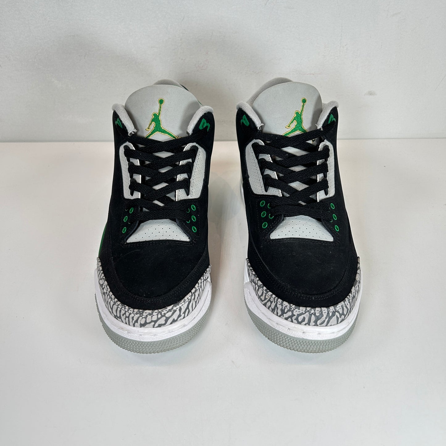 CT8532 030 Jordan 3 Retro Pino Verde