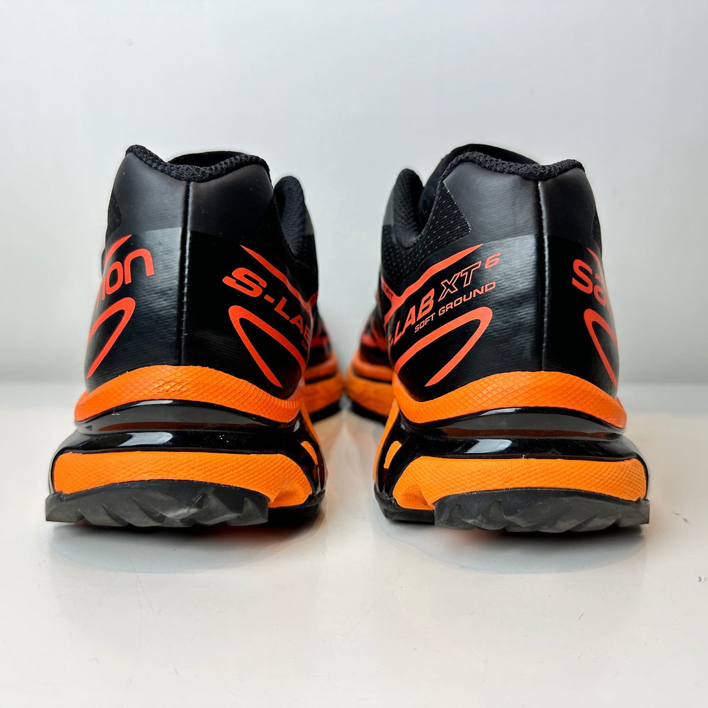 L416203 Salomon XT-6 Black Magnet Vibrant Orange [USED] - 10.5 M (Used) (No Box)