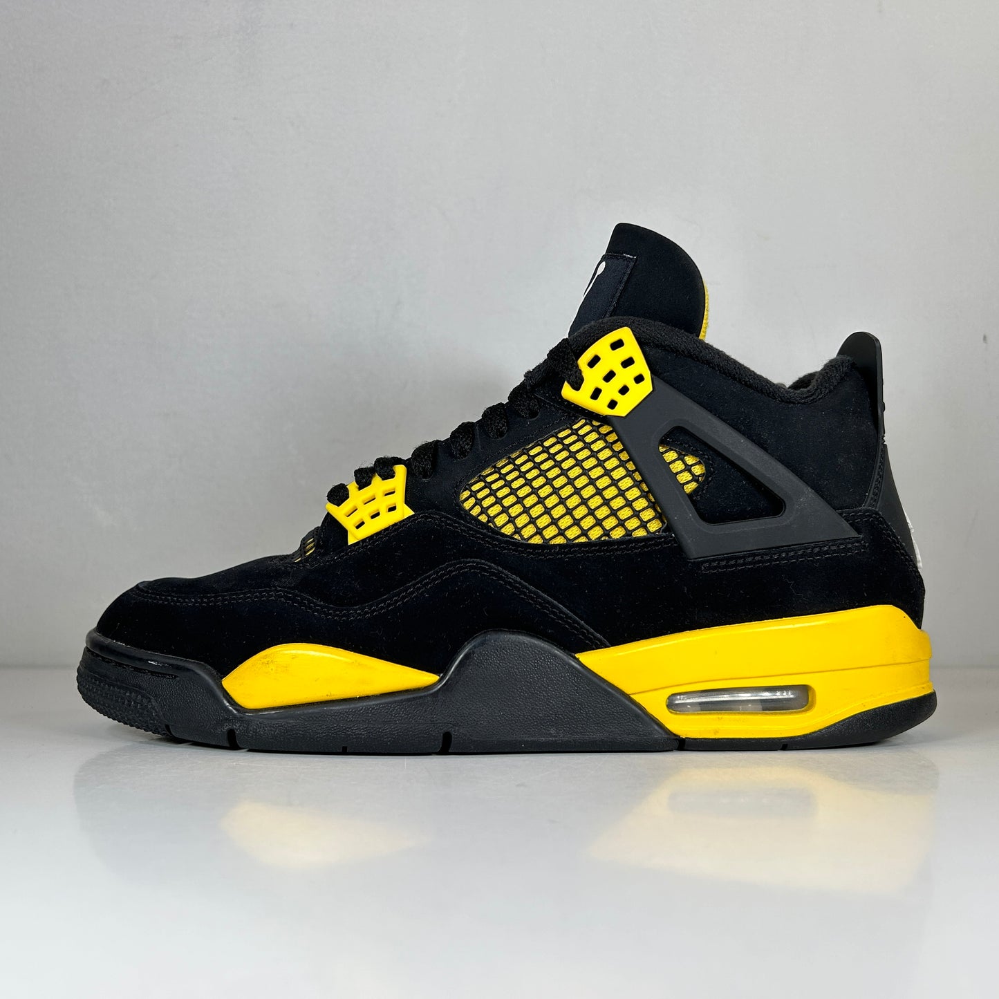 DH6927 017 Jordan 4 Retro Trueno