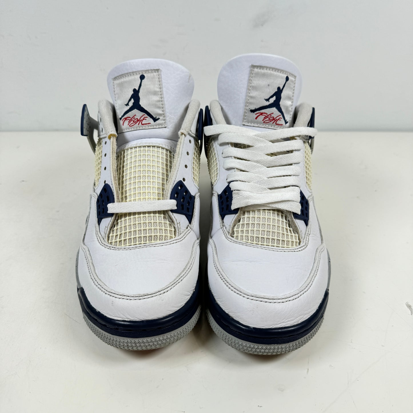 DH6927 140 Jordan 4 Retro Midnight Navy [USED] - 8.5 M (Used)