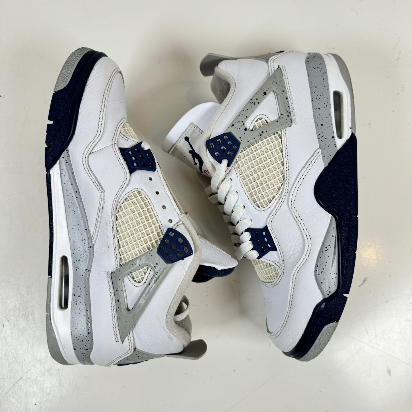 DH6927 140 Jordan 4 Retro Midnight Navy [USED] - 8.5 M (Used)