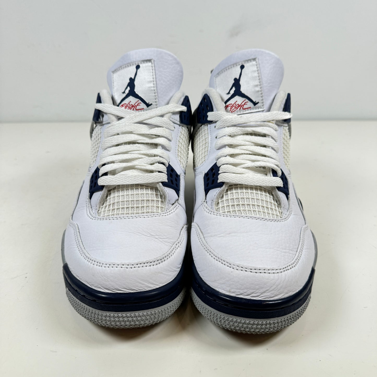 DH6927 140 Jordan 4 Retro Midnight Navy [USED] - 9.5 M (Used)