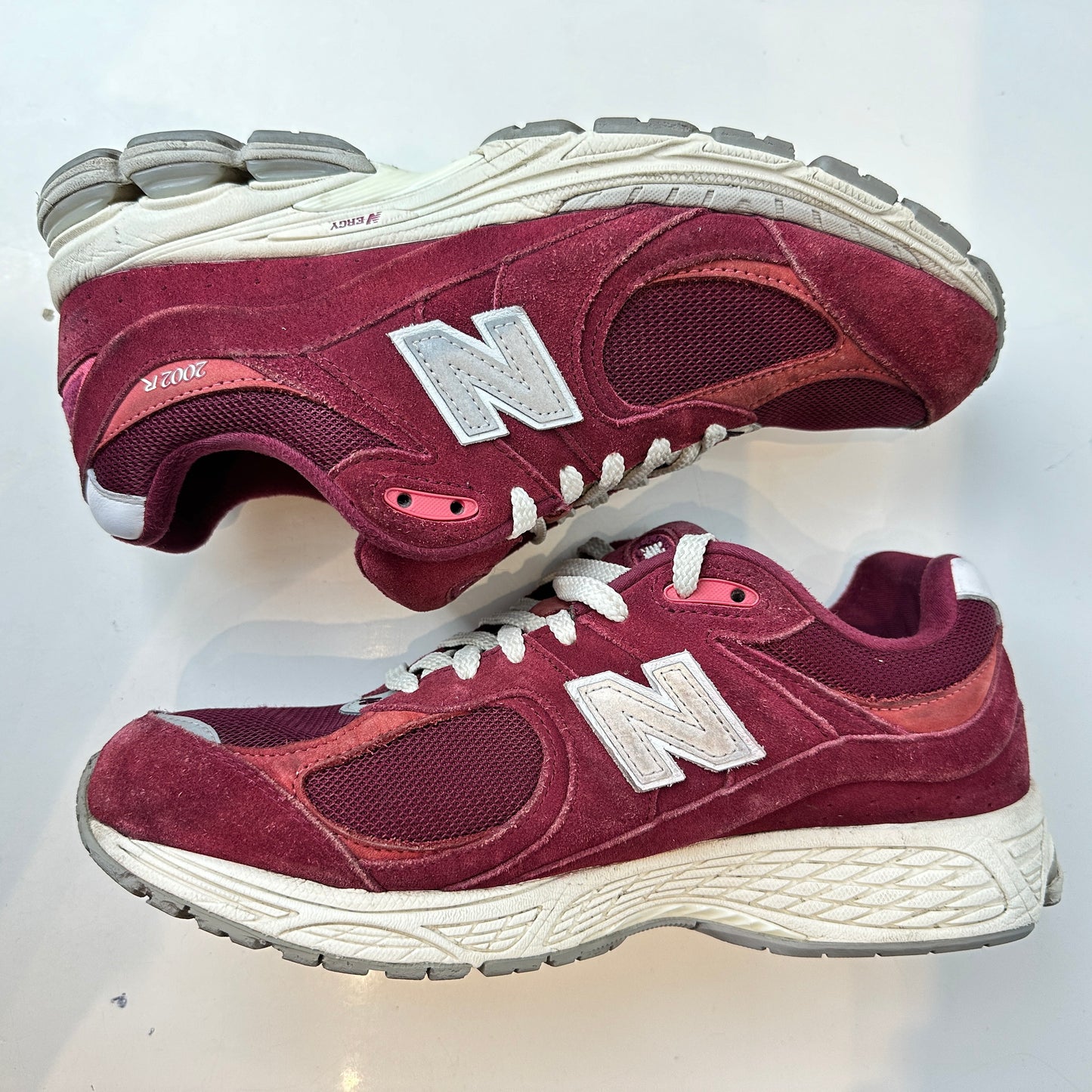 M2002RHA New Balance 2002R Bordeaux [USED] - 10.5 M (Used) (No Box)