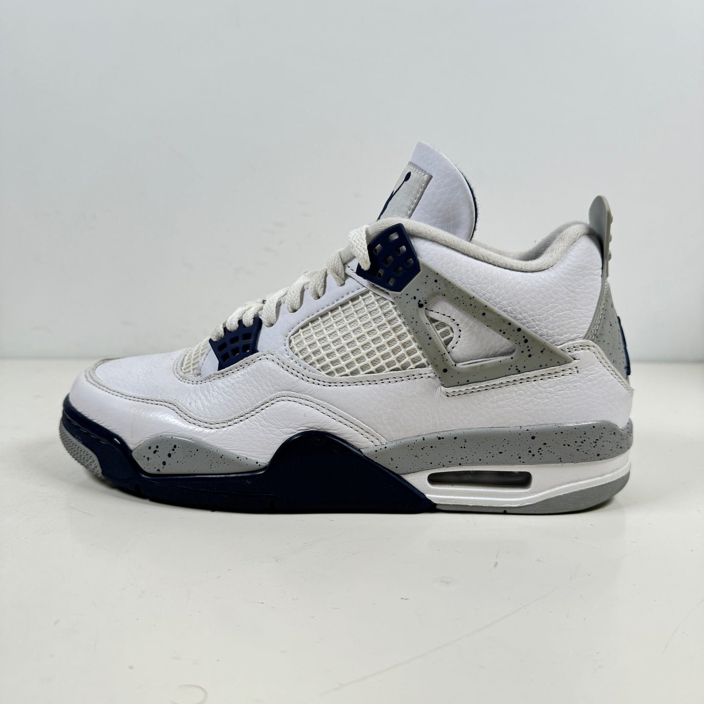 DH6927 140 Jordan 4 Retro Midnight Navy [USED] - 9.5 M (Used2)