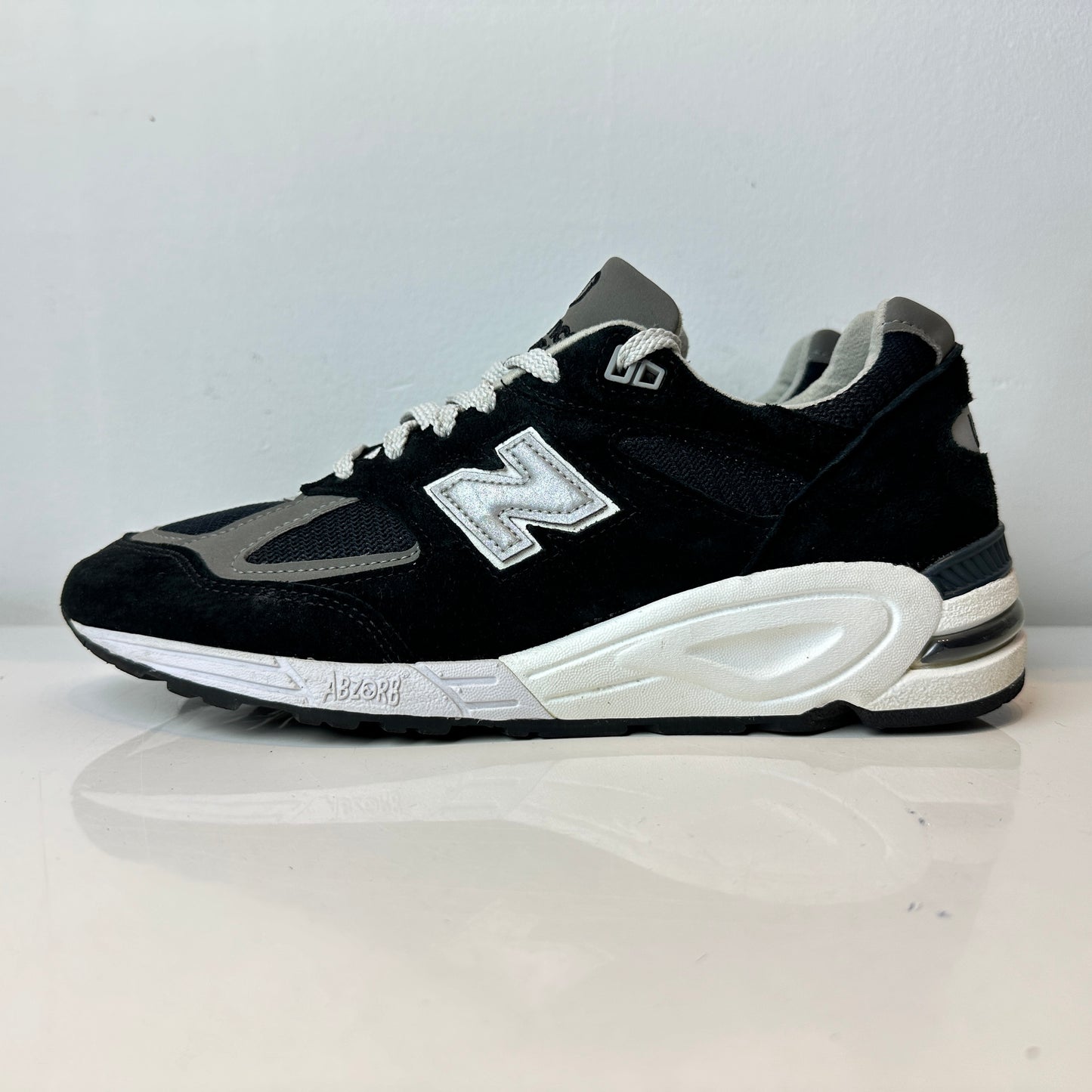 M990BL2 New Balance 990v2 MiUSA Black Grey [USED] - 9 M (Used) (No Box)