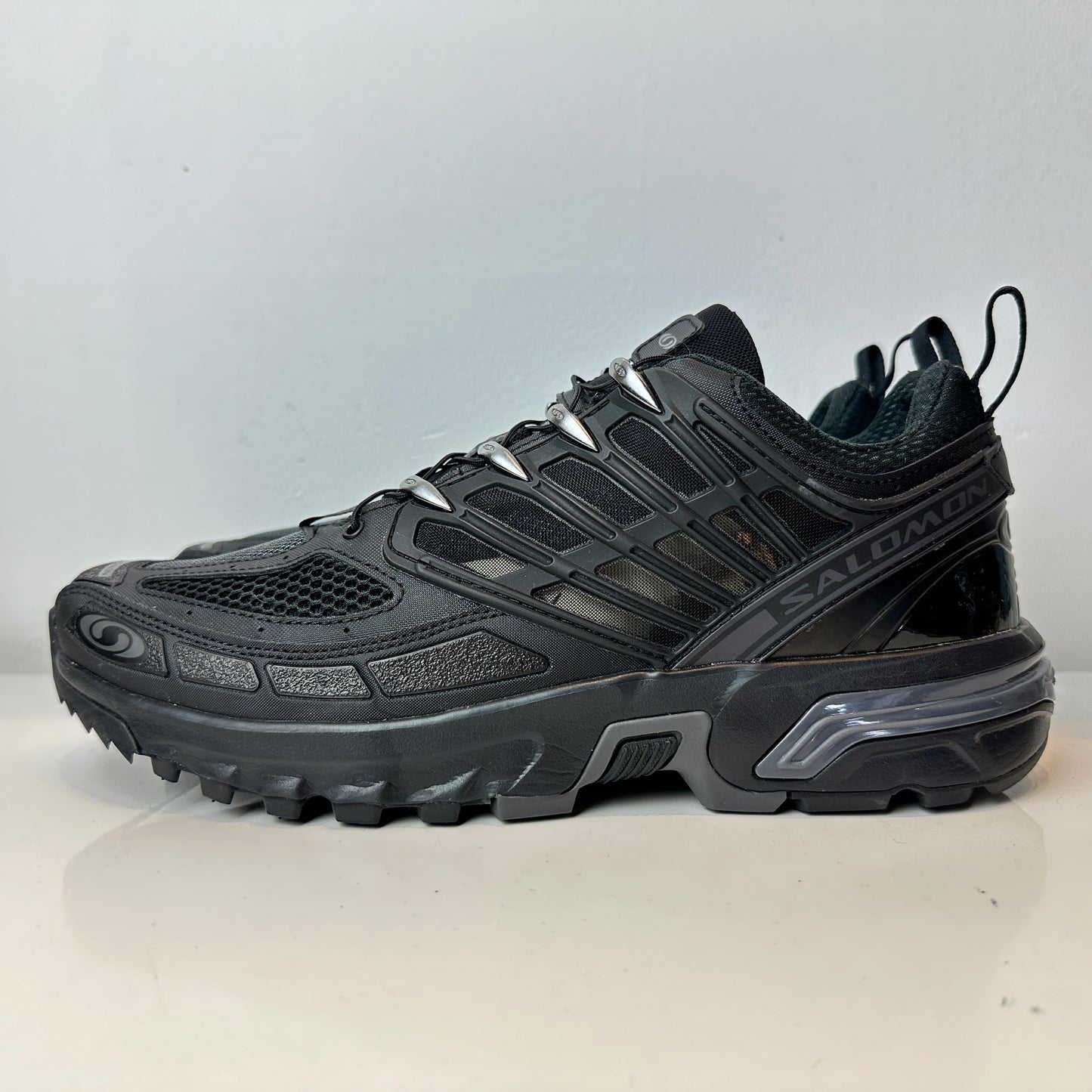 L416393 Salomon ACS PRO Advanced Black Grey [USED] - 10.5 M (Used) (No Box)