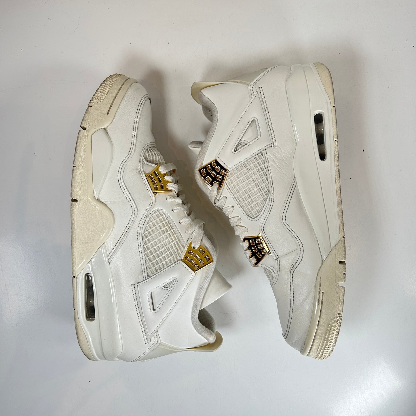 AQ9129 170 Jordan 4 Retro Metallic Gold (W) [USED] - 10.5 W (Used) (No Box)