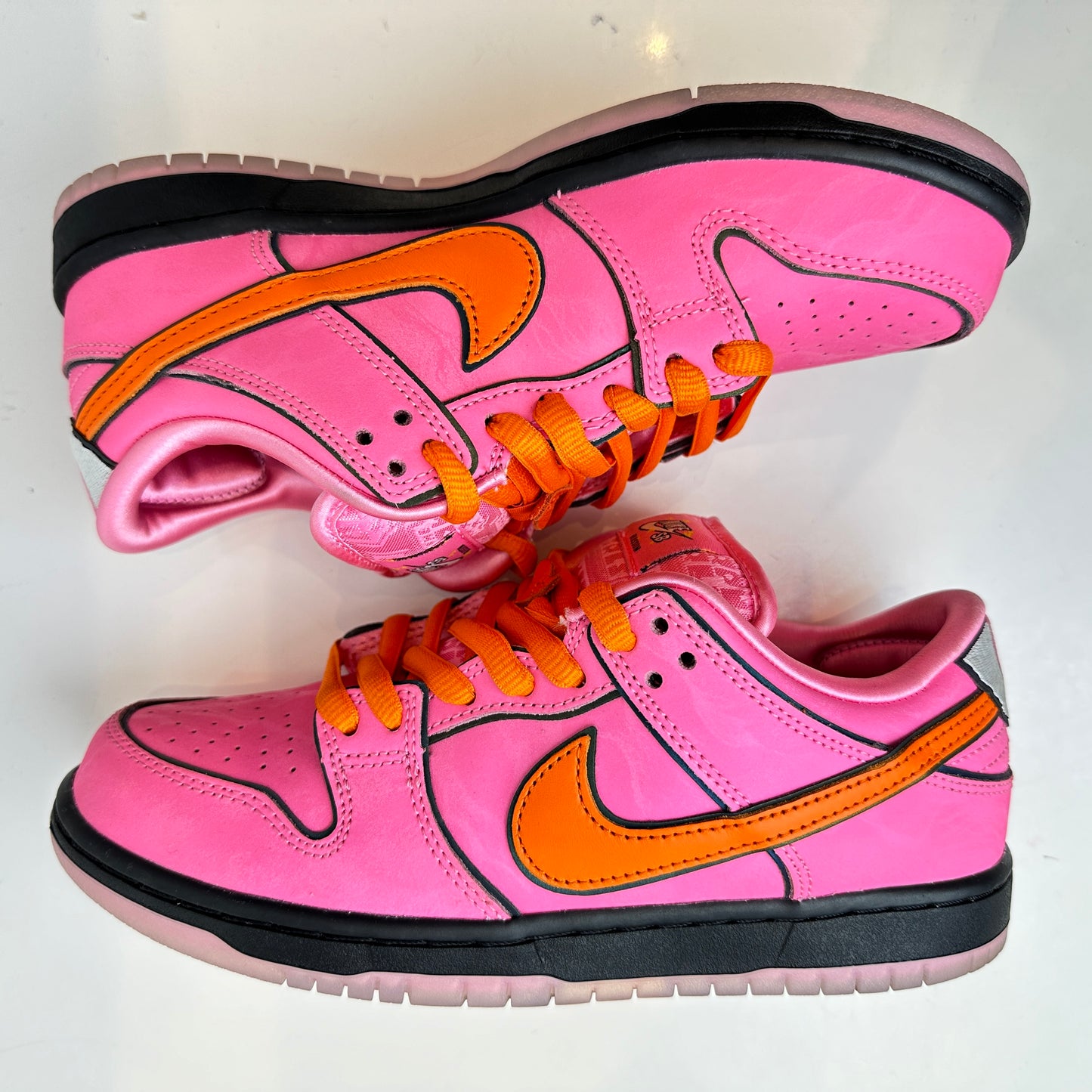 FD2631 600 Nike SB Dunk Low Las Chicas Superpoderosas Flor