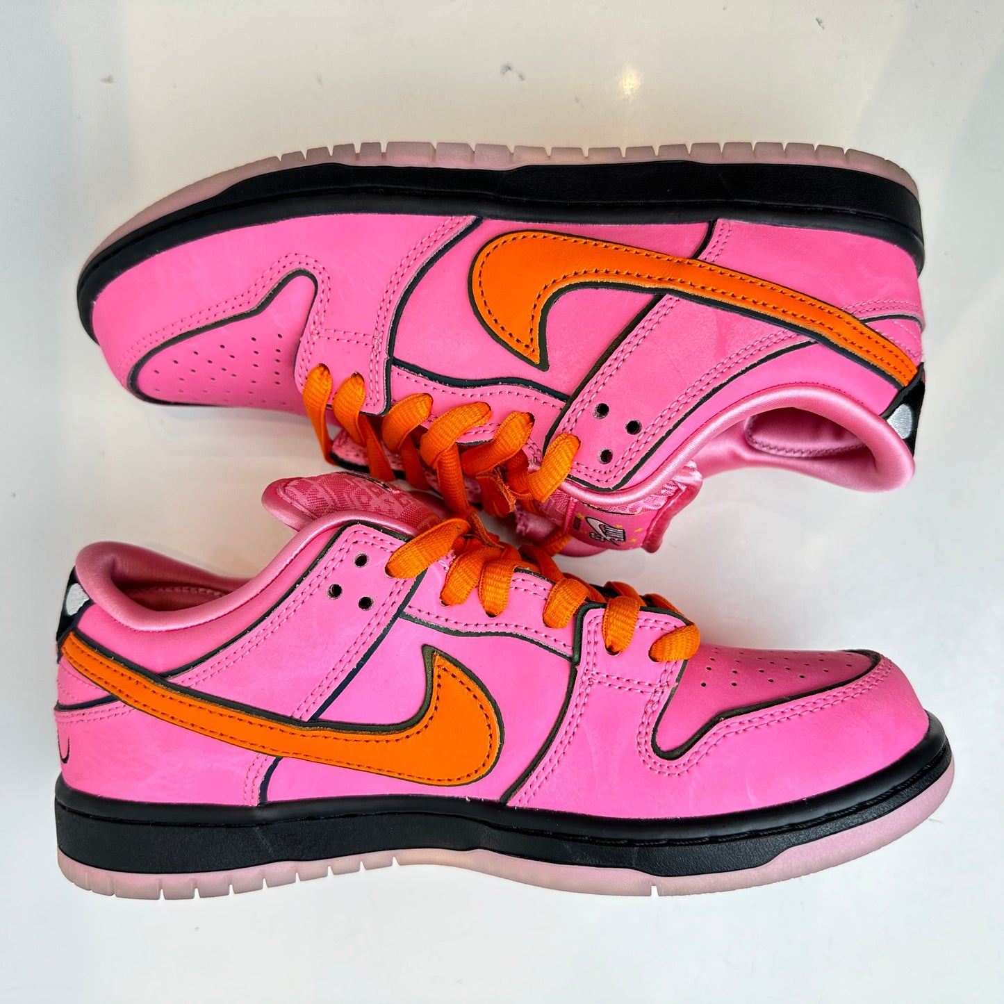 FD2631 600 Nike SB Dunk Low Las Chicas Superpoderosas Flor