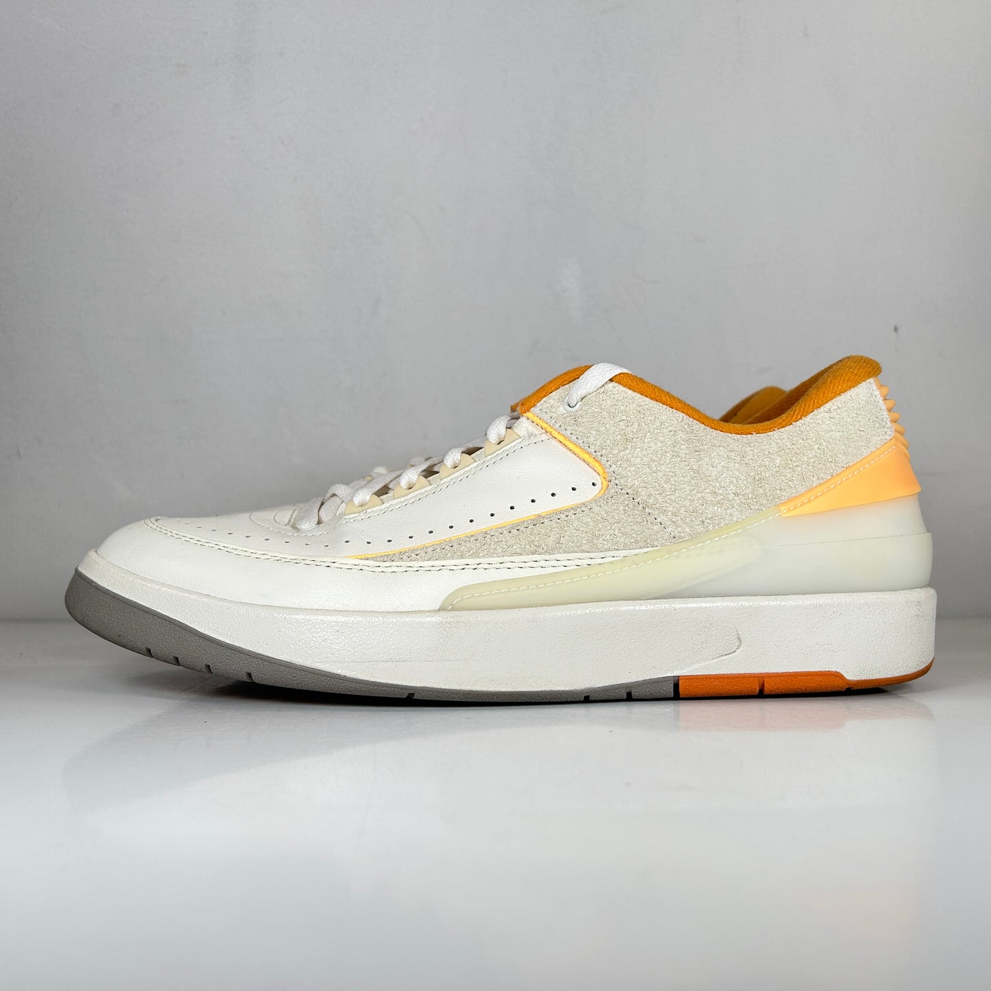 DV9956 118 Jordan 2 Retro Low Craft Melon Tint [USED] - 12 M (Used) (No Box)