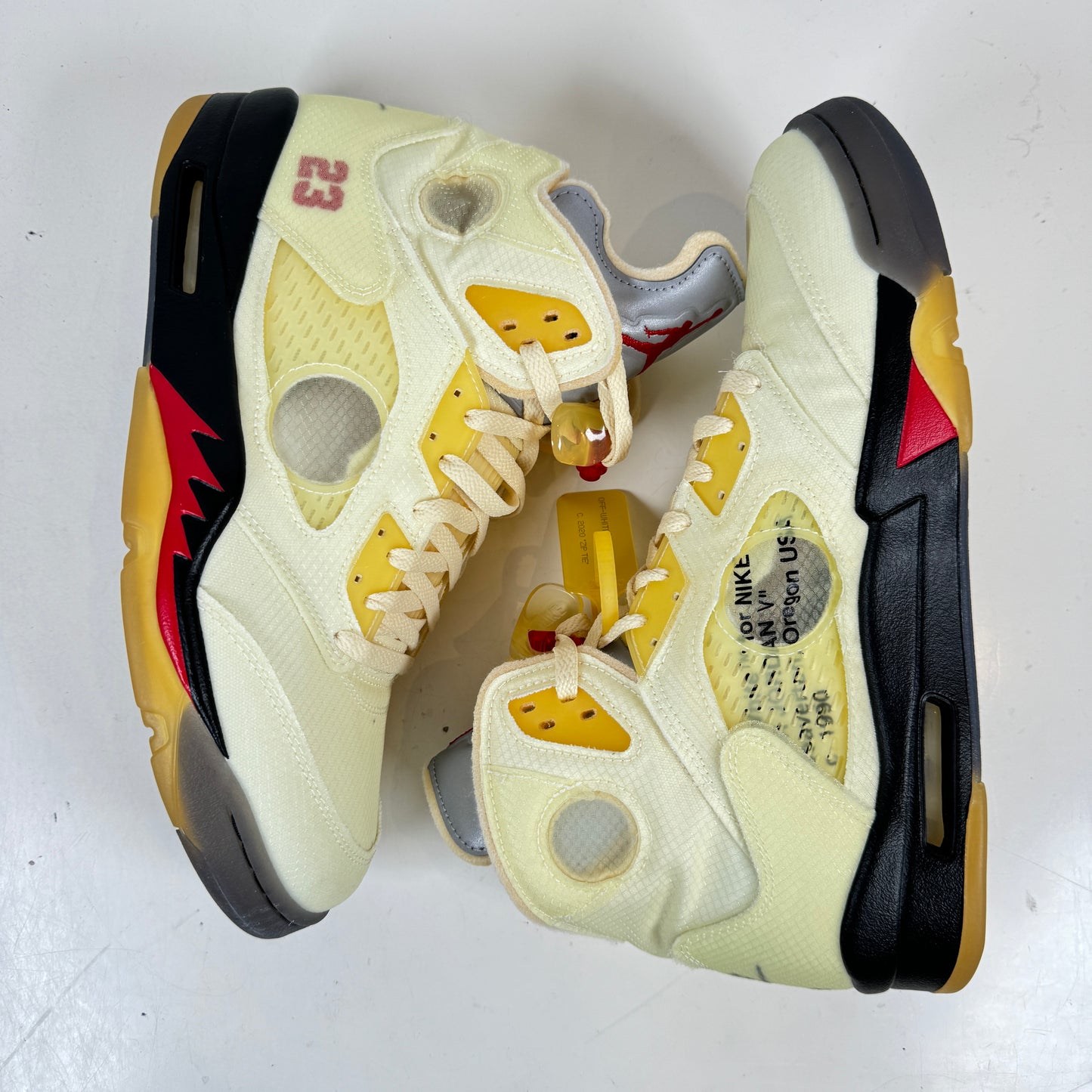 DH8565 100 Jordan 5 Off-White Sail [USED] - 12 M (VNDS)