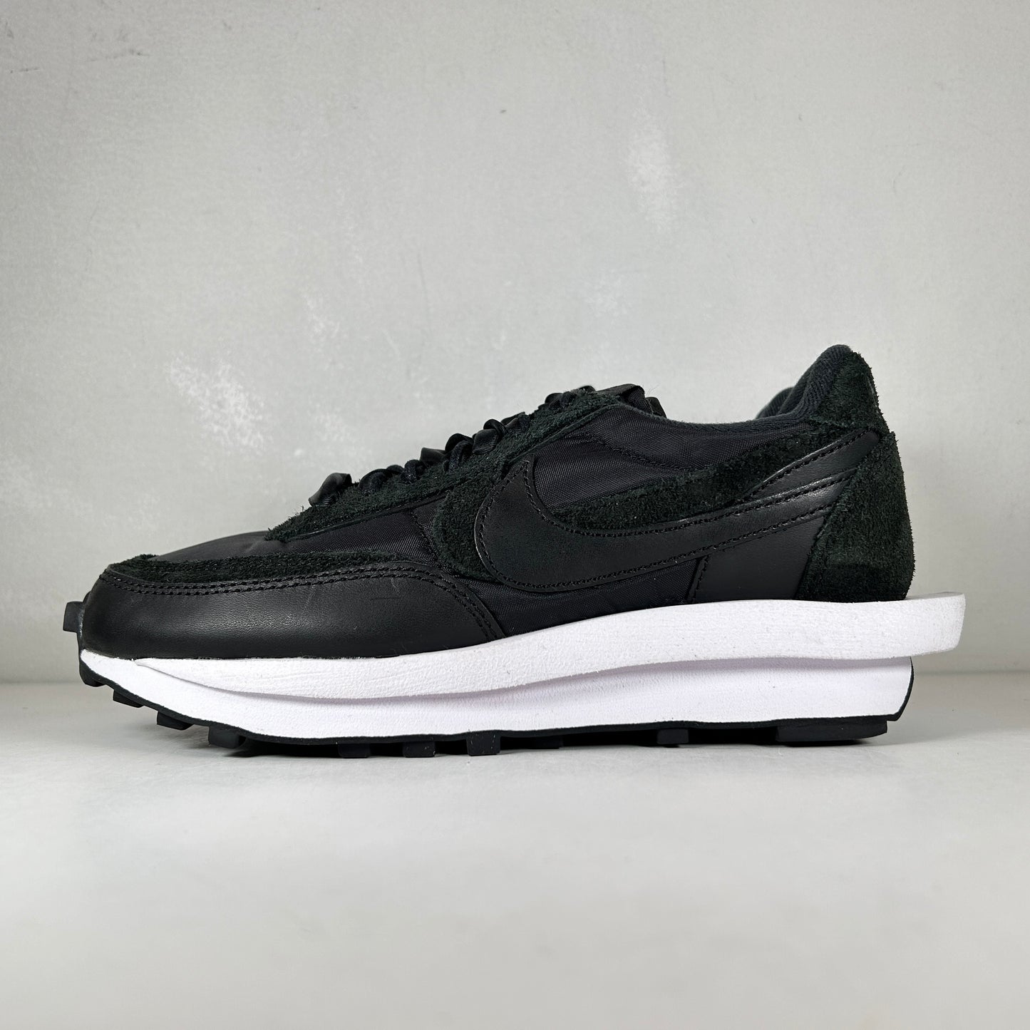 BV0073 002 Nike LD Waffle Sacai Black Nylon [USED] - 5.5 M (VNDS)