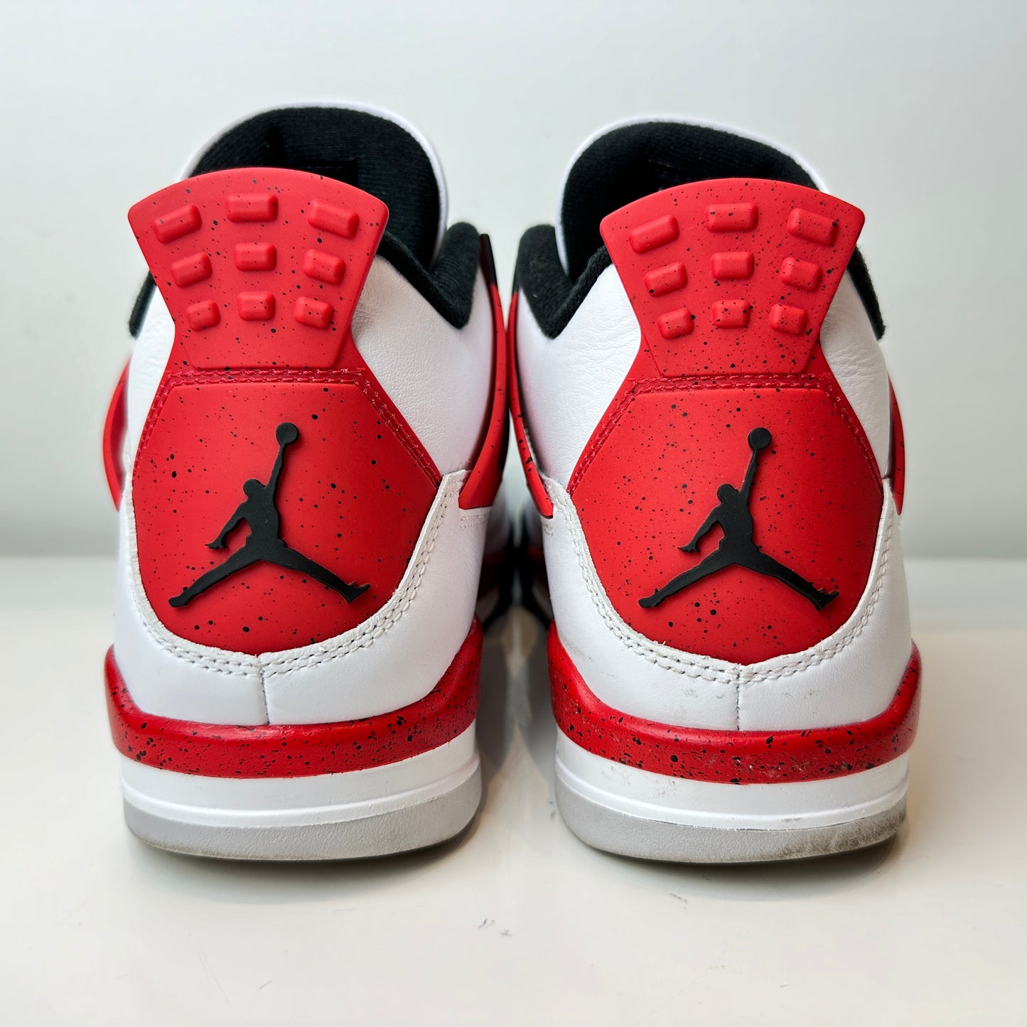 DH6927 161 Jordan 4 Retro Red Cement [USED] - 11 M (Used)