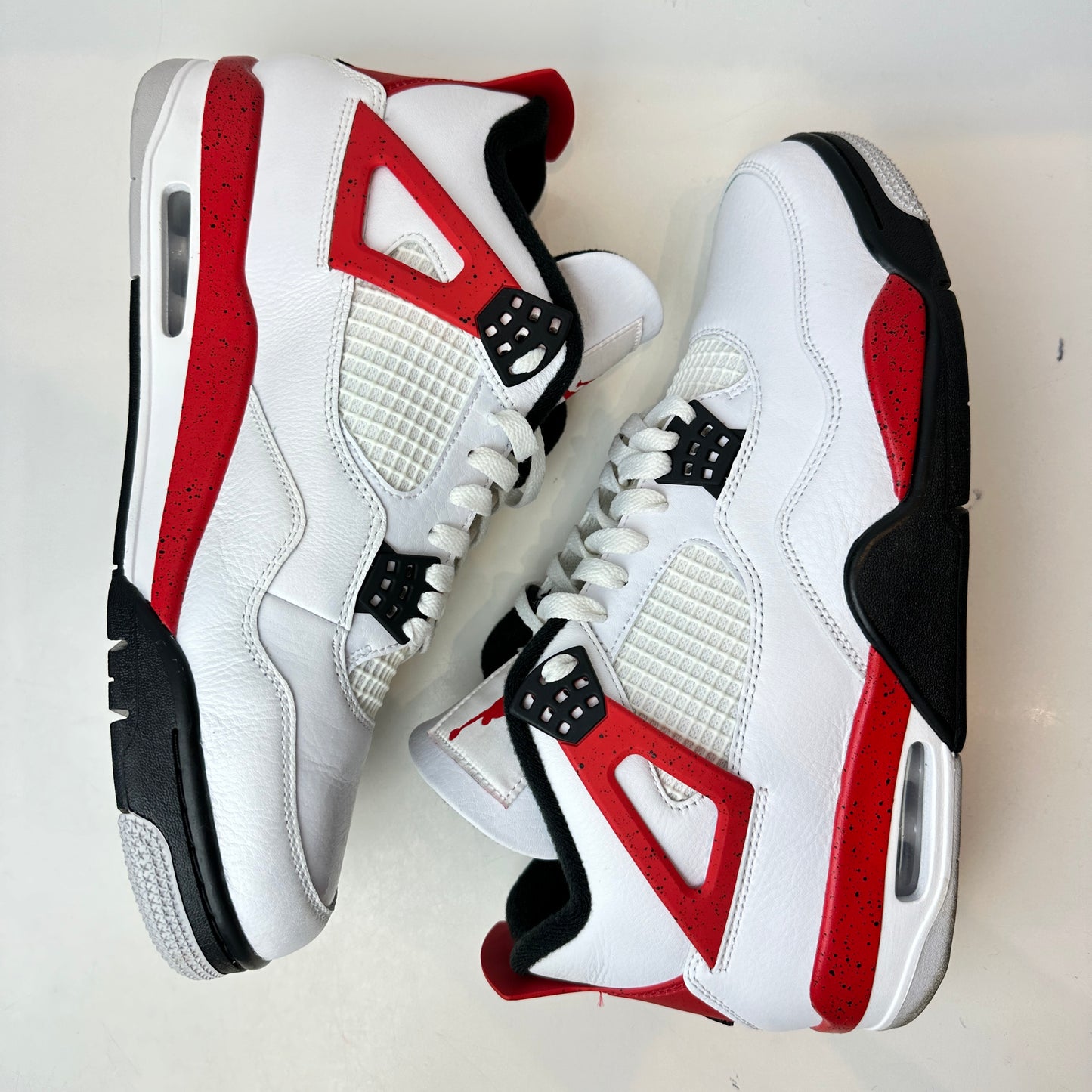 DH6927 161 Jordan 4 Retro Red Cement [USED] - 11 M (Used)