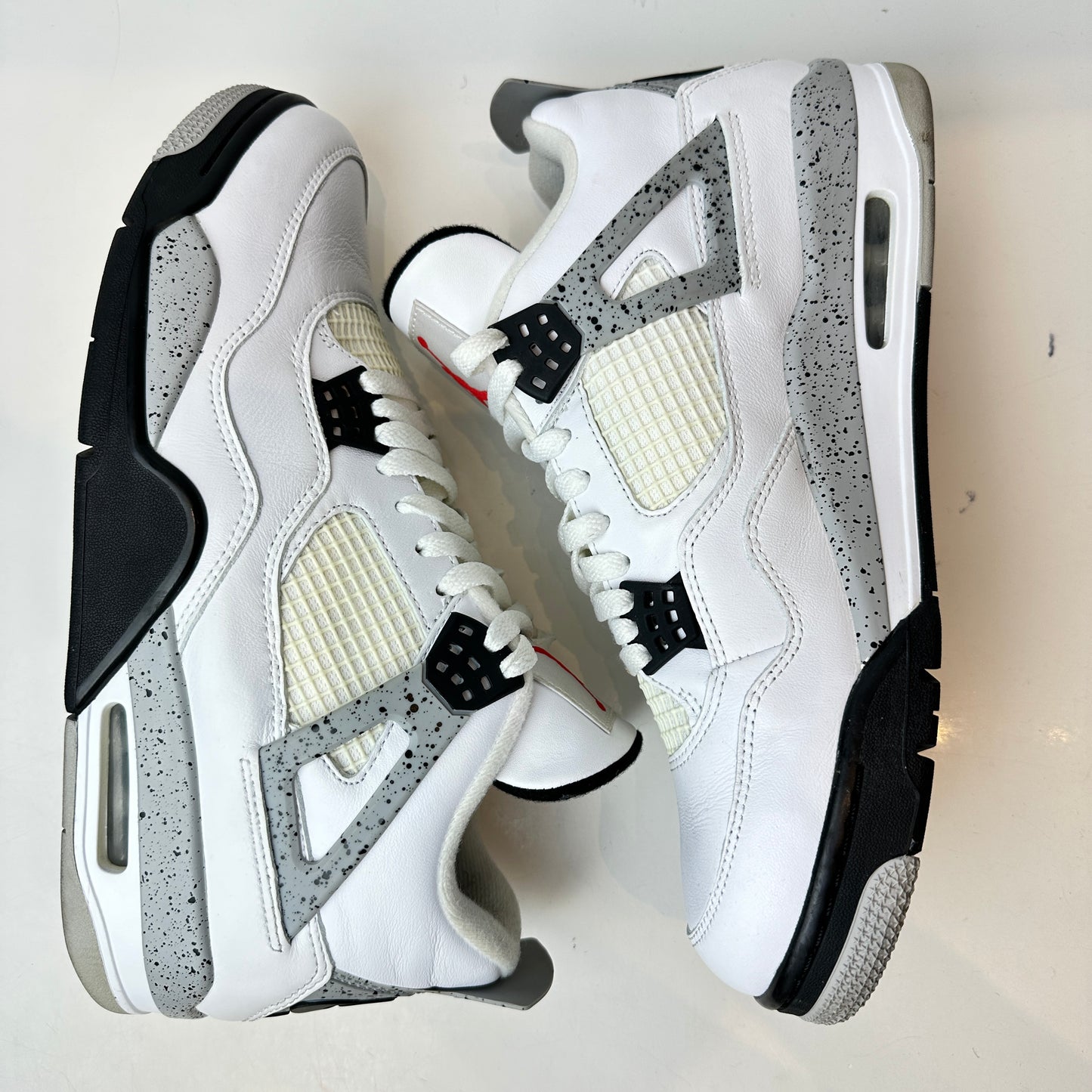 840606 192 Jordan 4 Blanco Cemento