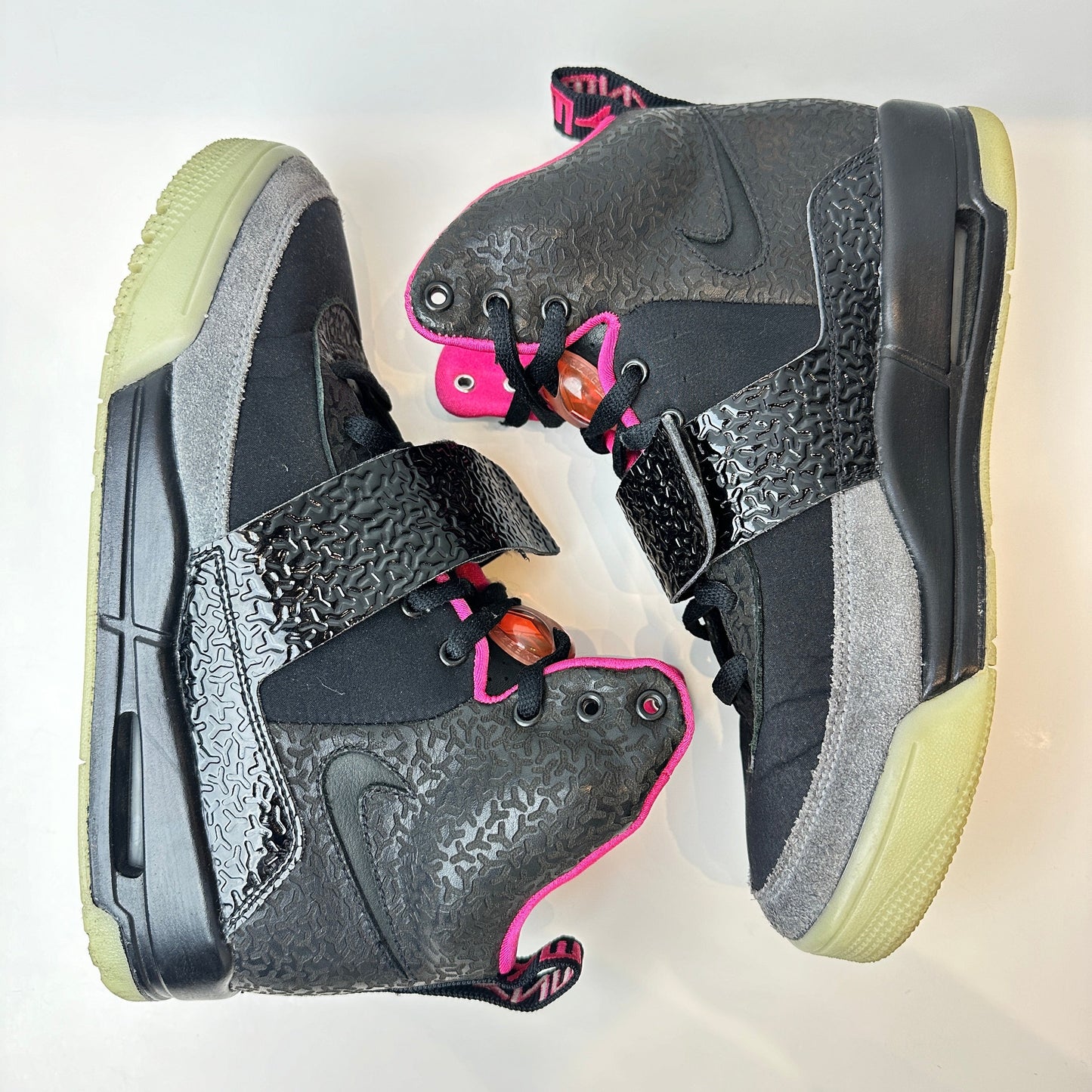 366164 003 Nike Air Yeezy 1 Blink [USED] - 7.5 M (Used)